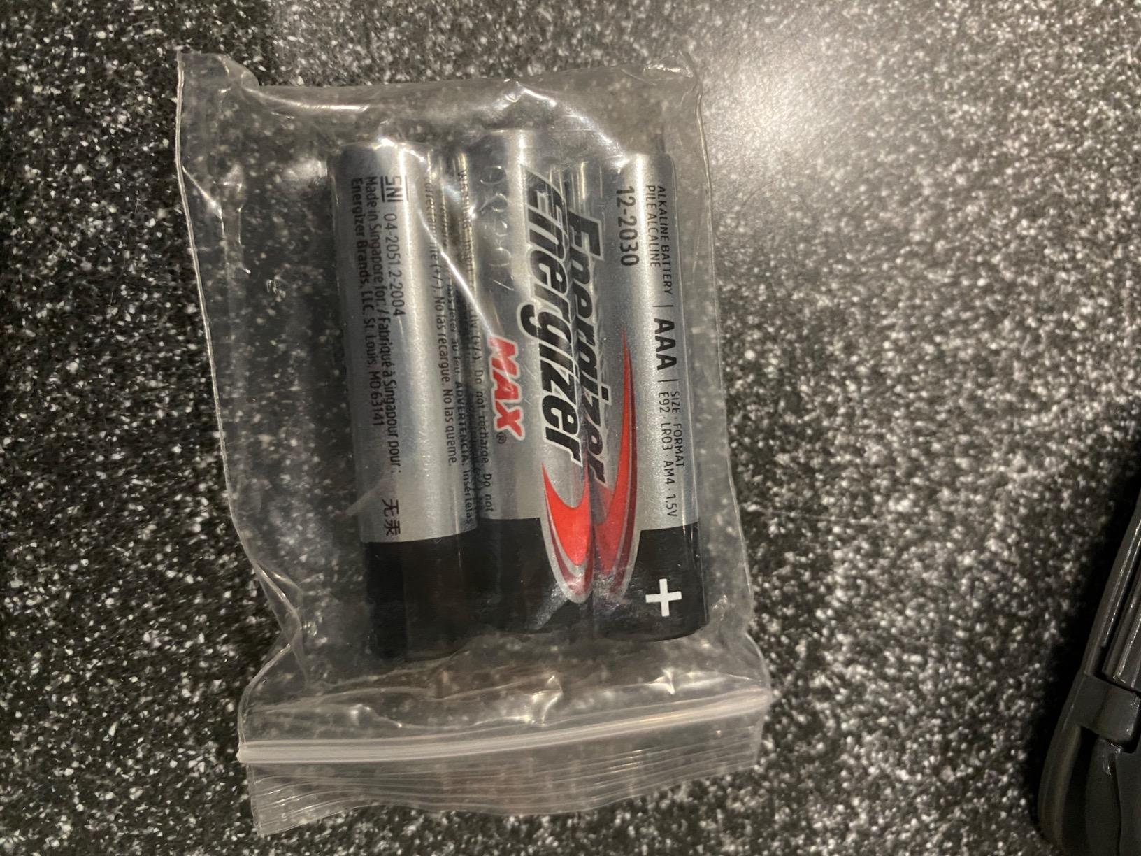 Energizer PRO LED Headlamp, IPX4 Water Resistant Headlamps, High-Performance Head Light for Outdoors, Camping, Running, Storm, Survival LED Light for Emergencies (Batteries Included) customer photo 1