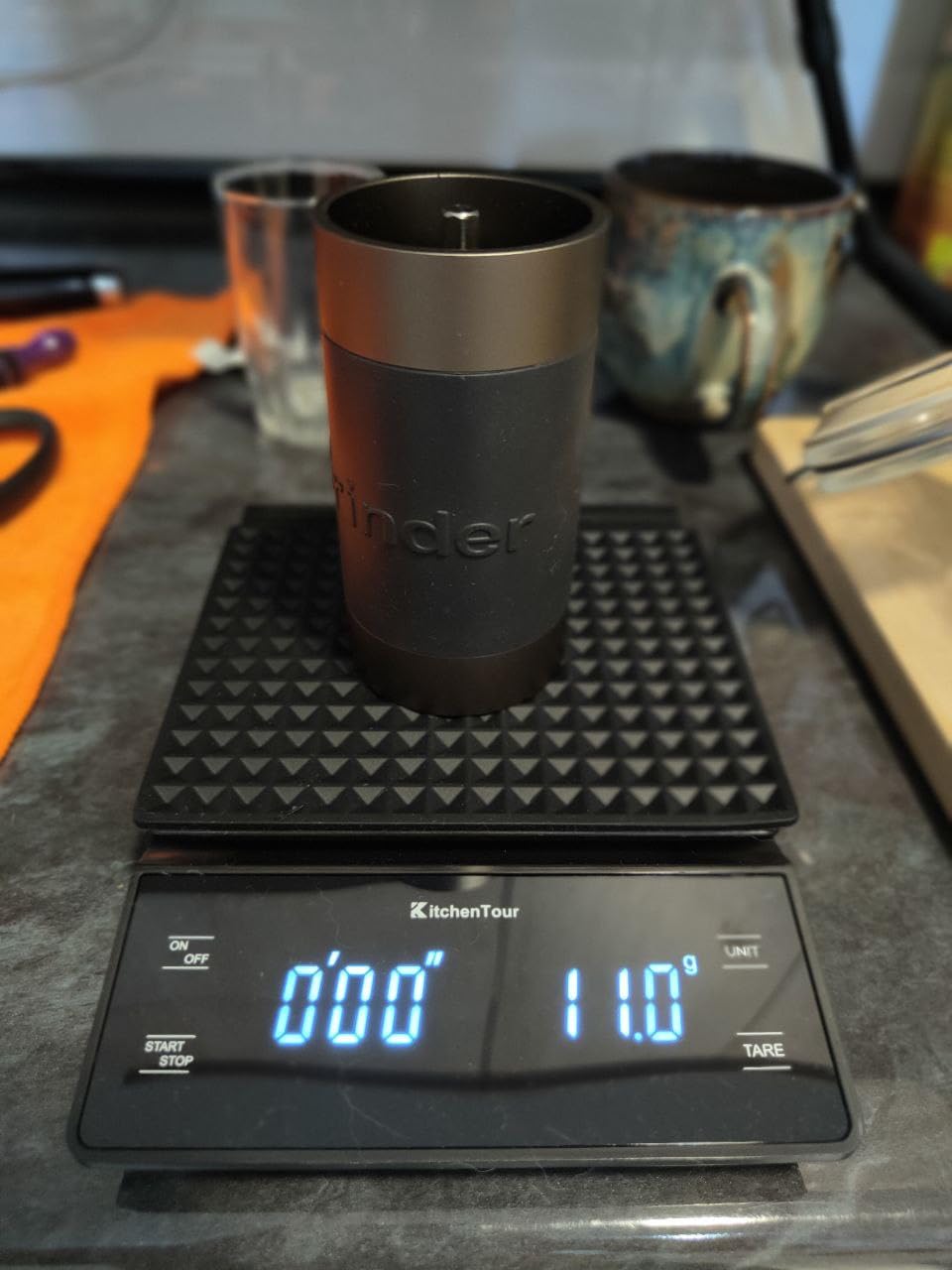 KitchenTour Coffee Scale with Timer 3kg/0.1g High Precision Pour Over Drip Espresso Scale with Back-Lit LCD Display (Batteries Included) - Customer Photo 2