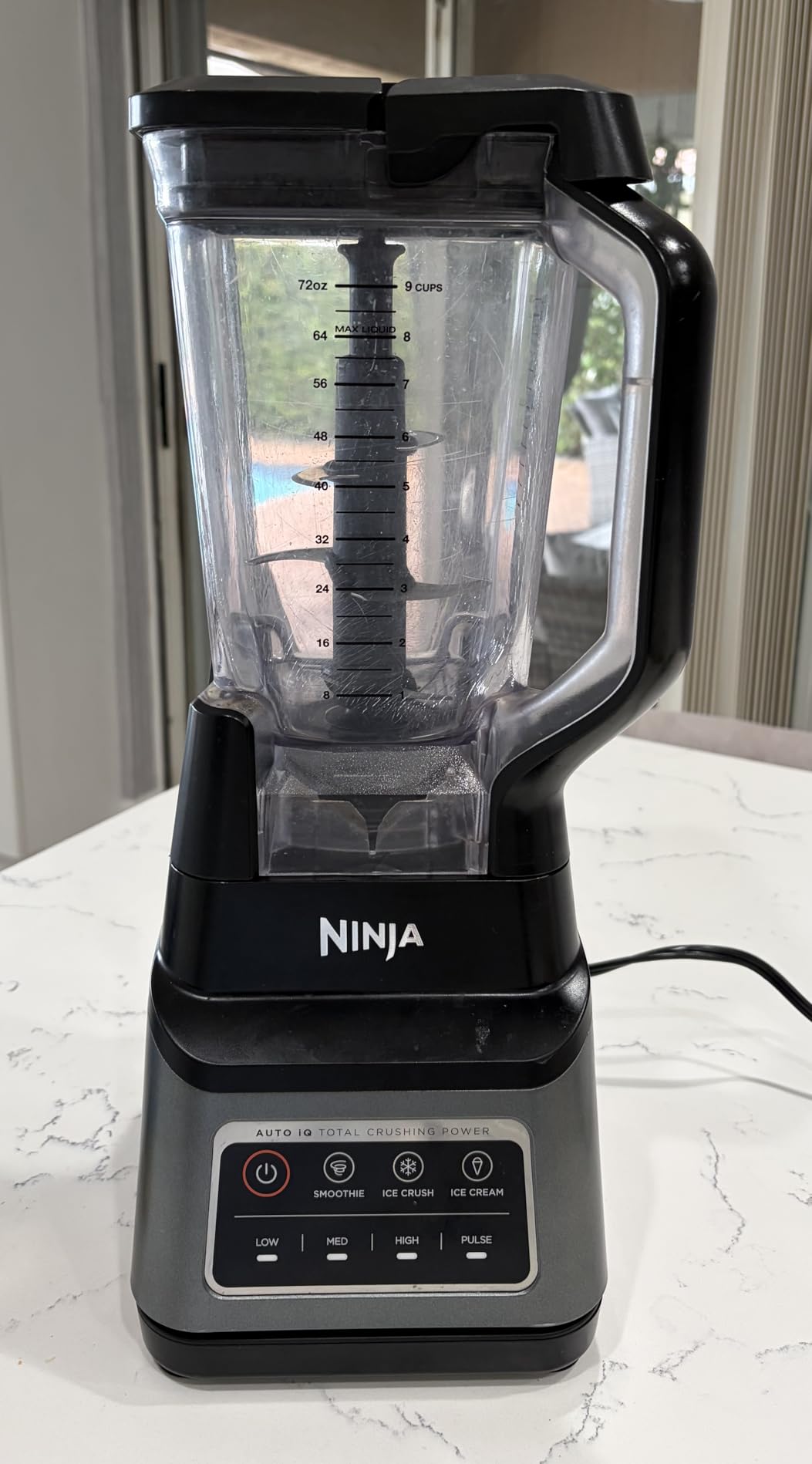 Ninja Professional Plus Blender | Max Power Smoothie Blender, Ice Cream Maker, Frozen Drink Mixer & Margarita Machine | 3 Auto IQ Presets, 1400 W, 72oz Total Crushing Pitcher | Dark Grey, BN701 customer photo 2