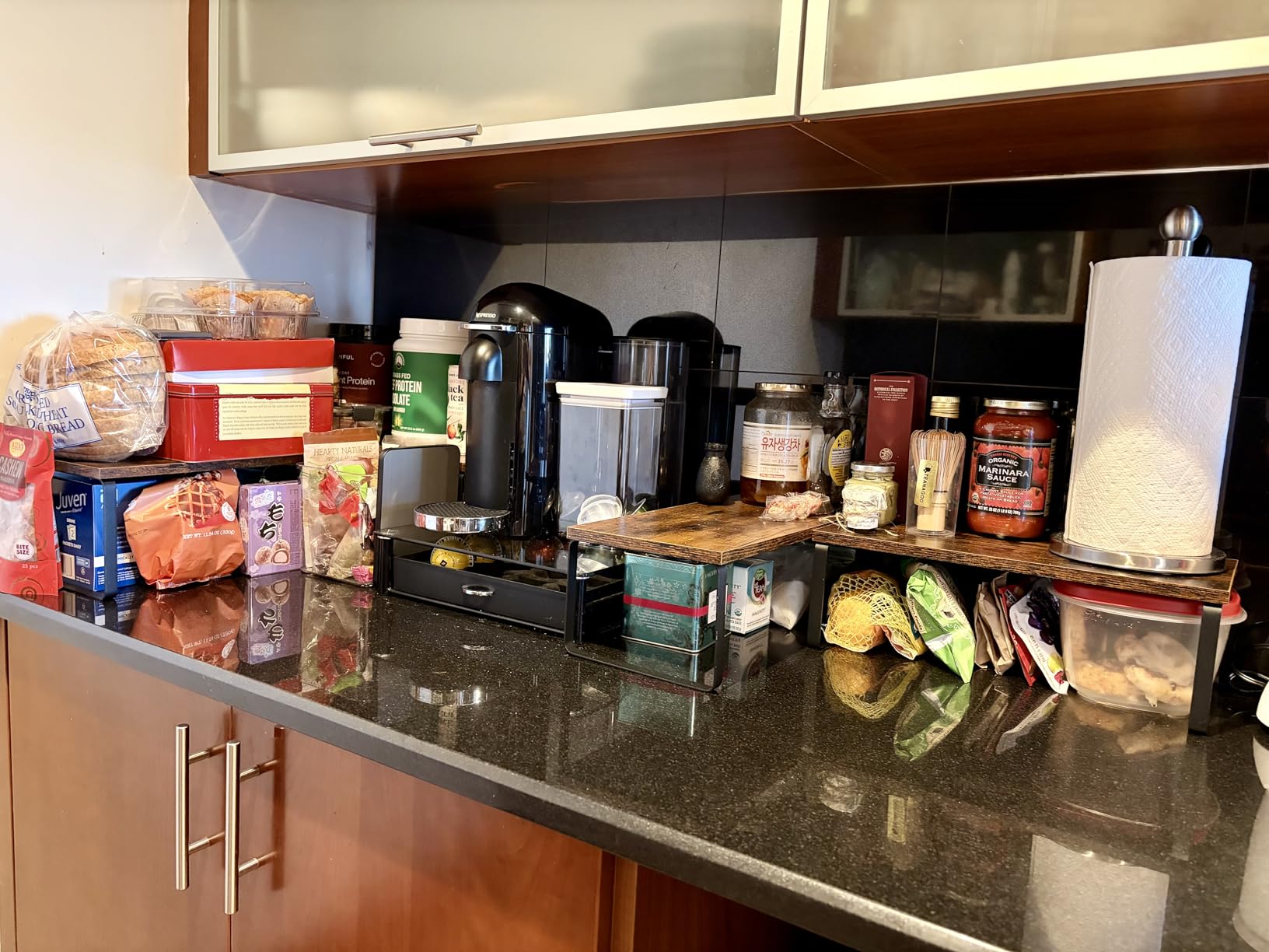 SONGMICS Cabinet Organizer Shelf, Set of 4 Kitchen Counter Shelves, Kitchen Storage, Spice Rack, Stackable, Expandable, Metal and Engineered Wood, Cloud White and Natural Beige UKCS010N01 - Customer Photo 1