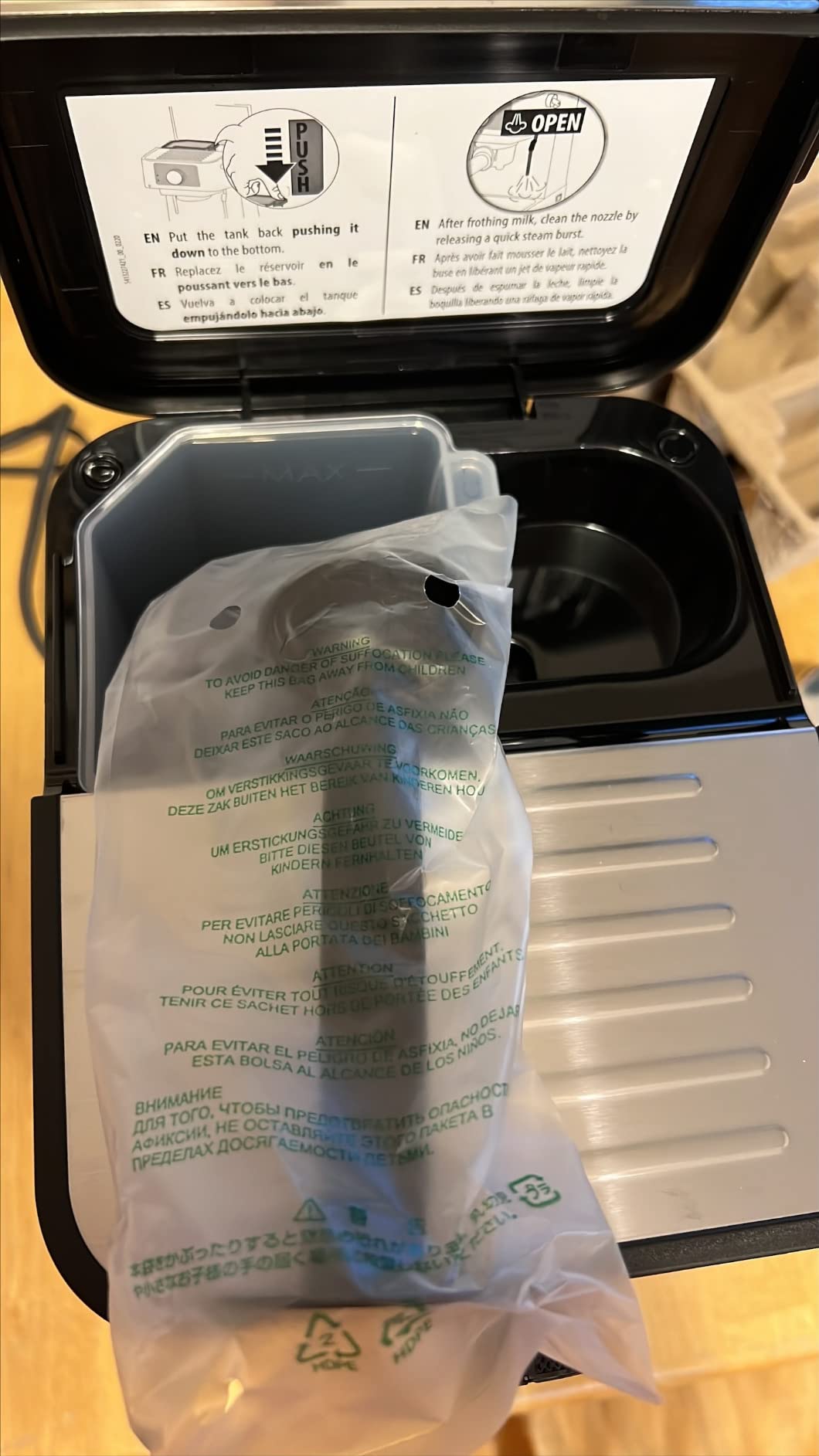 De'Longhi Stilosa Manual Espresso Machine, Compact Coffee Maker, 15 Bar Pump Pressure, Manual Milk Frother Steam Wand for Authentic Single & Double Espresso, Lattes & Cappuccinos, Tamper Included - Customer Photo 2