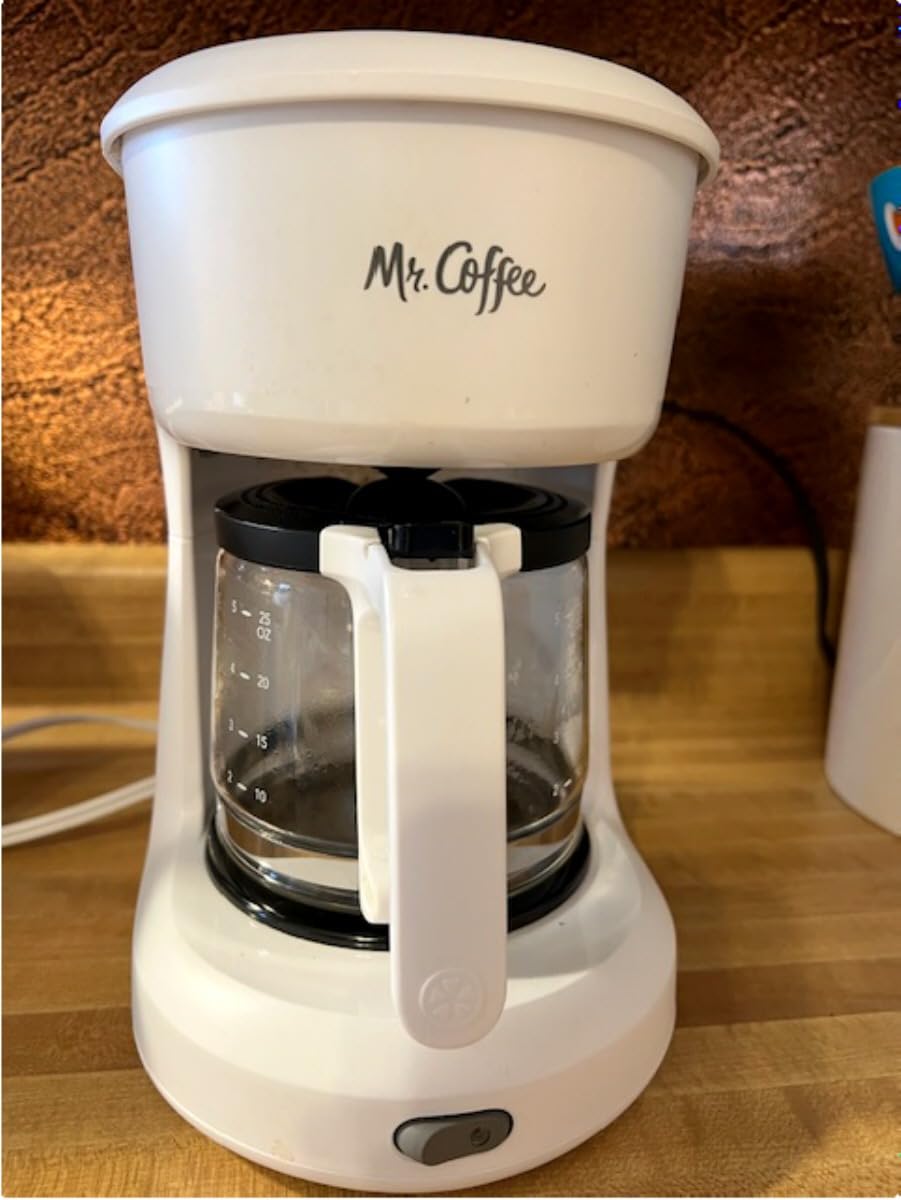 Mr. Coffee 5-Cup Mini Brew Switch Coffee Maker, Black Customer Review Mr. Coffee 5-Cup Mini Brew Switch Coffee Maker, Black - Customer Photo 4