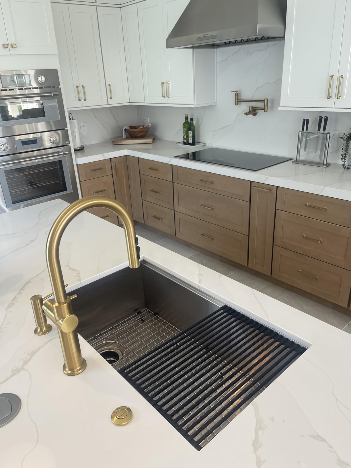 KRAUS Kore 36-Inch Undermount Workstation 16 Gauge Single Bowl Stainless Steel Kitchen Sink with Accessories, KWU110-36 - Customer Photo 3