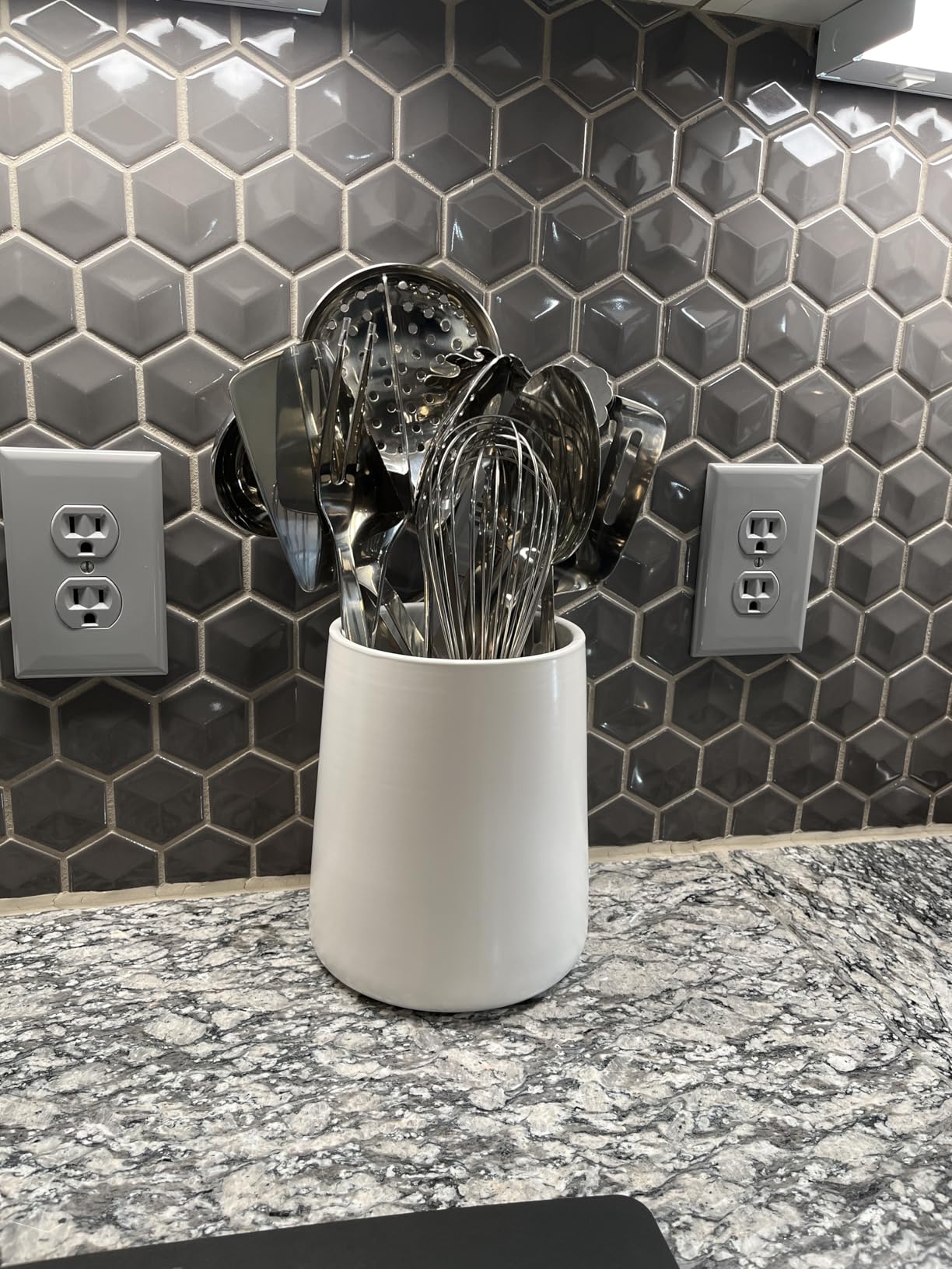 Viking Kitchen Utensils Set, 8 Piece Stainless Steel Cooking Utensil Set, Includes Spatulas, Spoons, Pasta Fork, Deep Ladle, Meat Fork, and Skimmer, Silver - Customer Photo 1