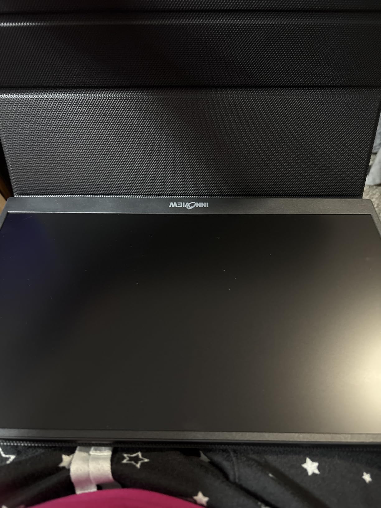 InnoView Portable Monitor, 15.6 Inch FHD 1080P HDMI USB C Second External Monitor for Laptop, Desktop, MacBook, Phones, Tablet, PS5/4, Xbox, Switch, Built-in Speaker with Protective Case customer photo 2