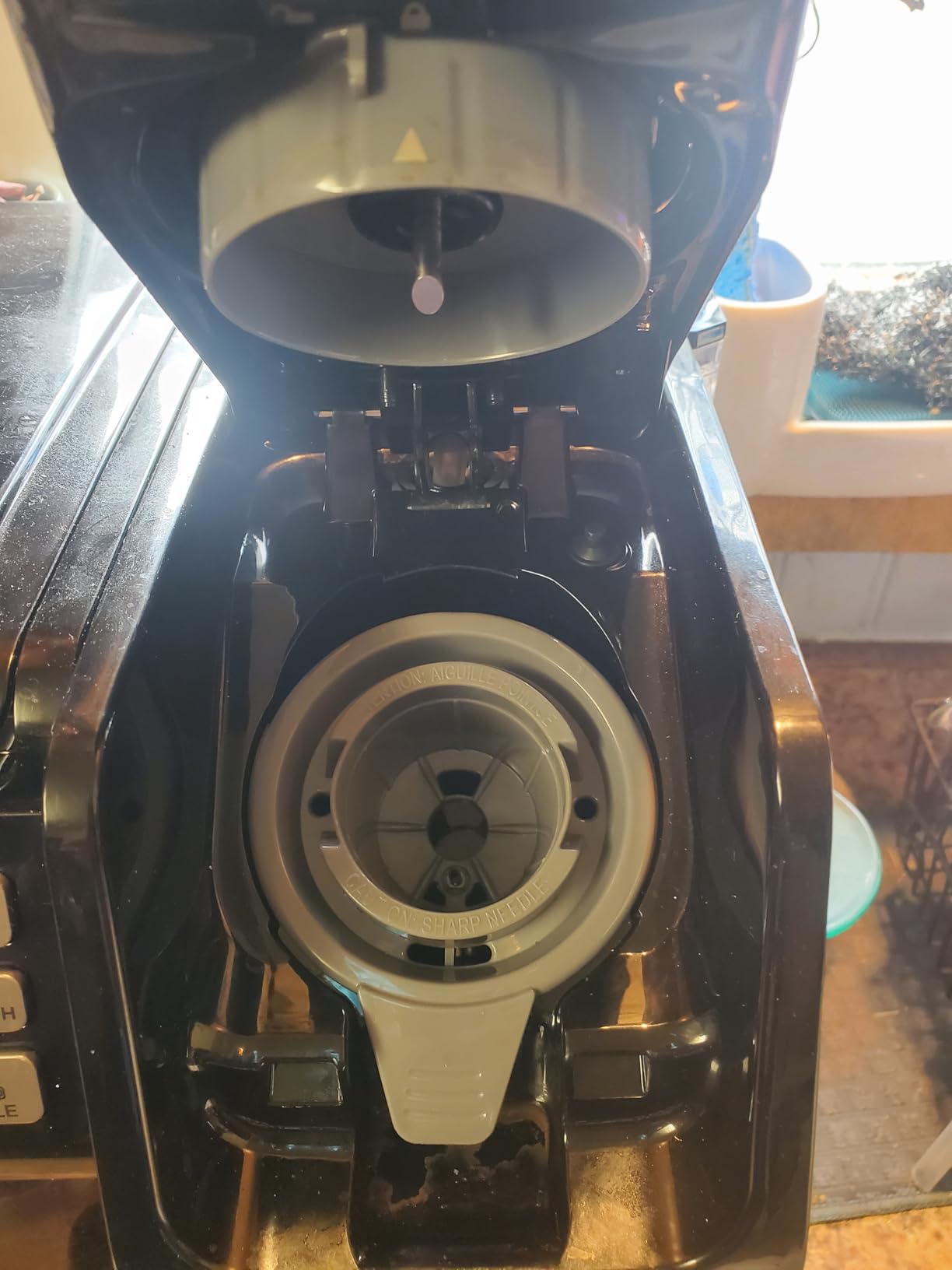 Hamilton Beach FlexBrew Trio 2-Way Coffee Maker, Compatible with K-Cup Pods or Grounds, Combo, Single Serve & Full 12c Pot, Black - Fast Brewing (49902) Customer Review Hamilton Beach FlexBrew Trio 2-Way Coffee Maker, Compatible with K-Cup Pods or Grounds, Combo, Single Serve & Full 12c Pot, Black - Fast Brewing (49902) - Customer Photo 2