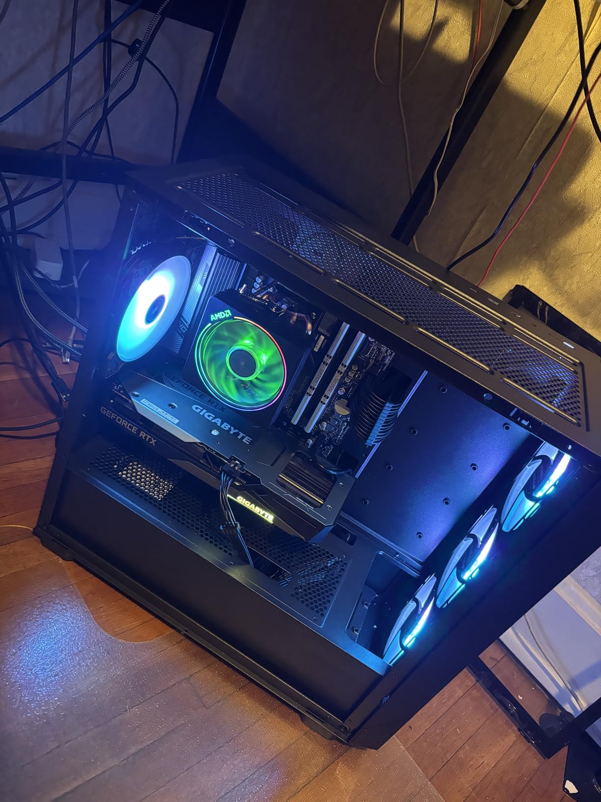 GIGABYTE GeForce RTX 3060 Gaming OC 12G (REV2.0) Graphics Card, 3X WINDFORCE Fans, 12GB 192-bit GDDR6, GV-N3060GAMING OC-12GD REV2.0 Video Card customer photo 2