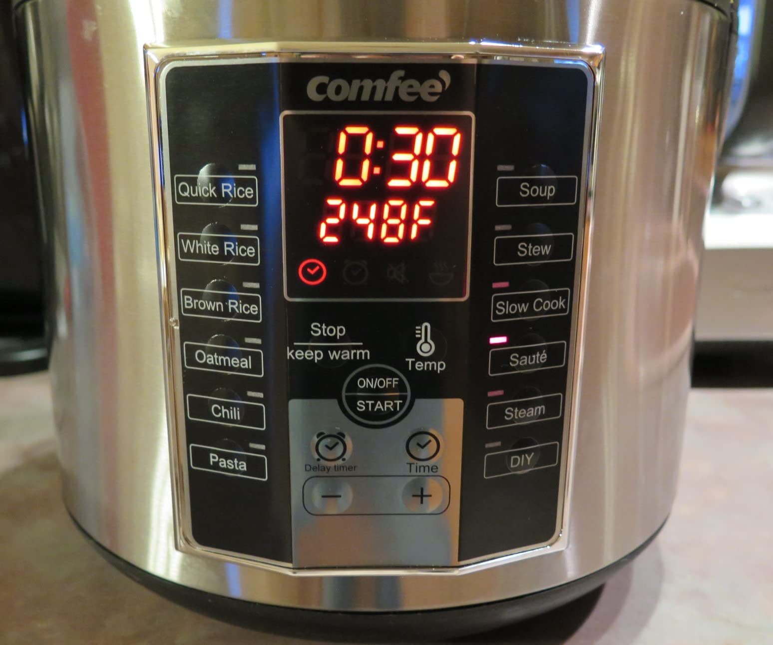 COMFEE' Compact Rice Cooker, 6-in-1 Stainless Steel Multi Cooker, Slow Cooker, Steamer, Saute, and Warmer, 2 QT, 8 Cups Cooked(4 Cups Uncooked), Brown Rice, Quinoa and Oatmeal, 6 One-Touch Programs - Customer Photo 2