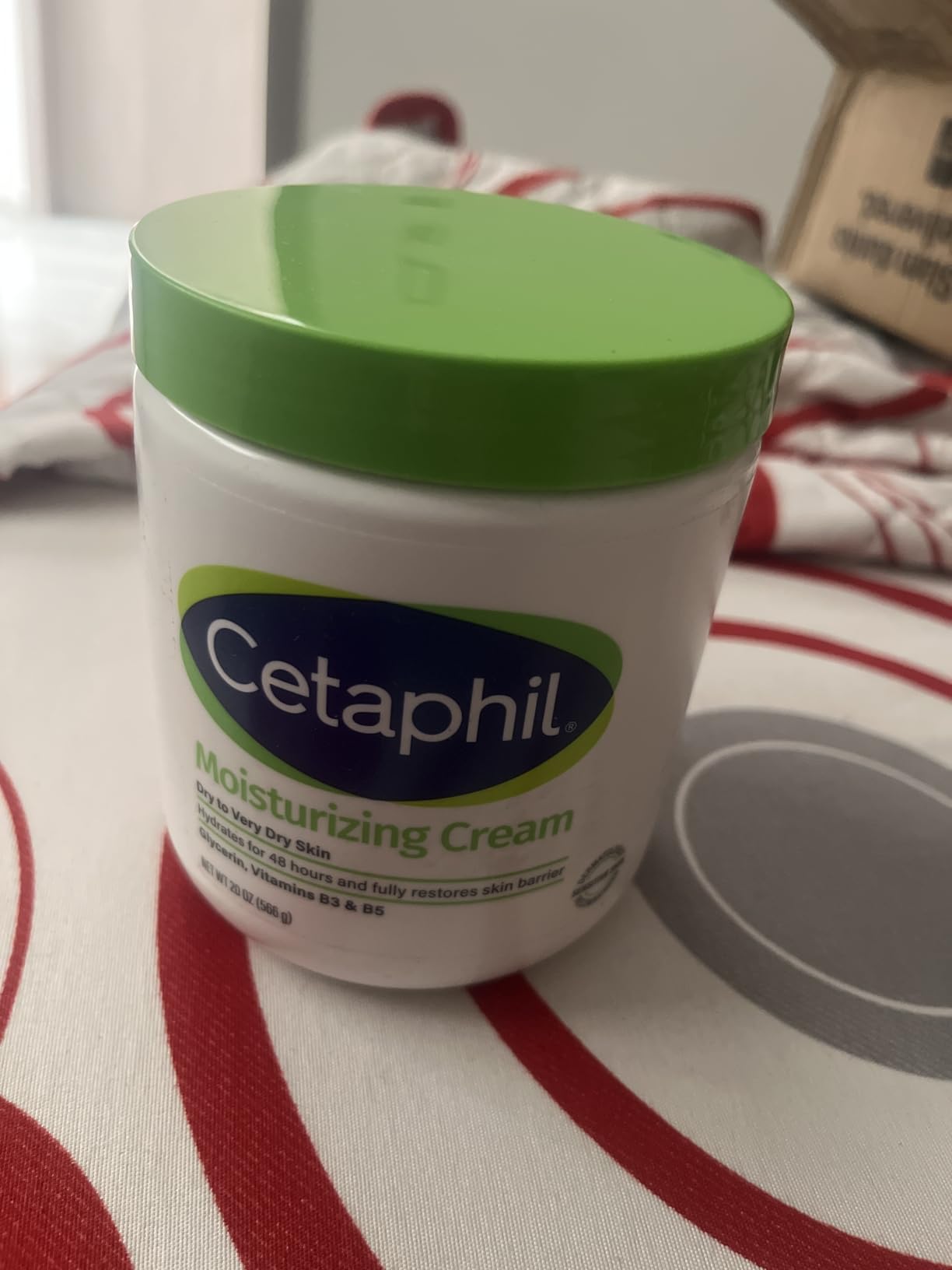 Cetaphil Face & Body Moisturizer, Hydrating Moisturizing Cream for Dry to Very Dry, Sensitive Skin, NEW 20 oz, Fragrance Free, Non-Comedogenic, Non-Greasy customer photo 2
