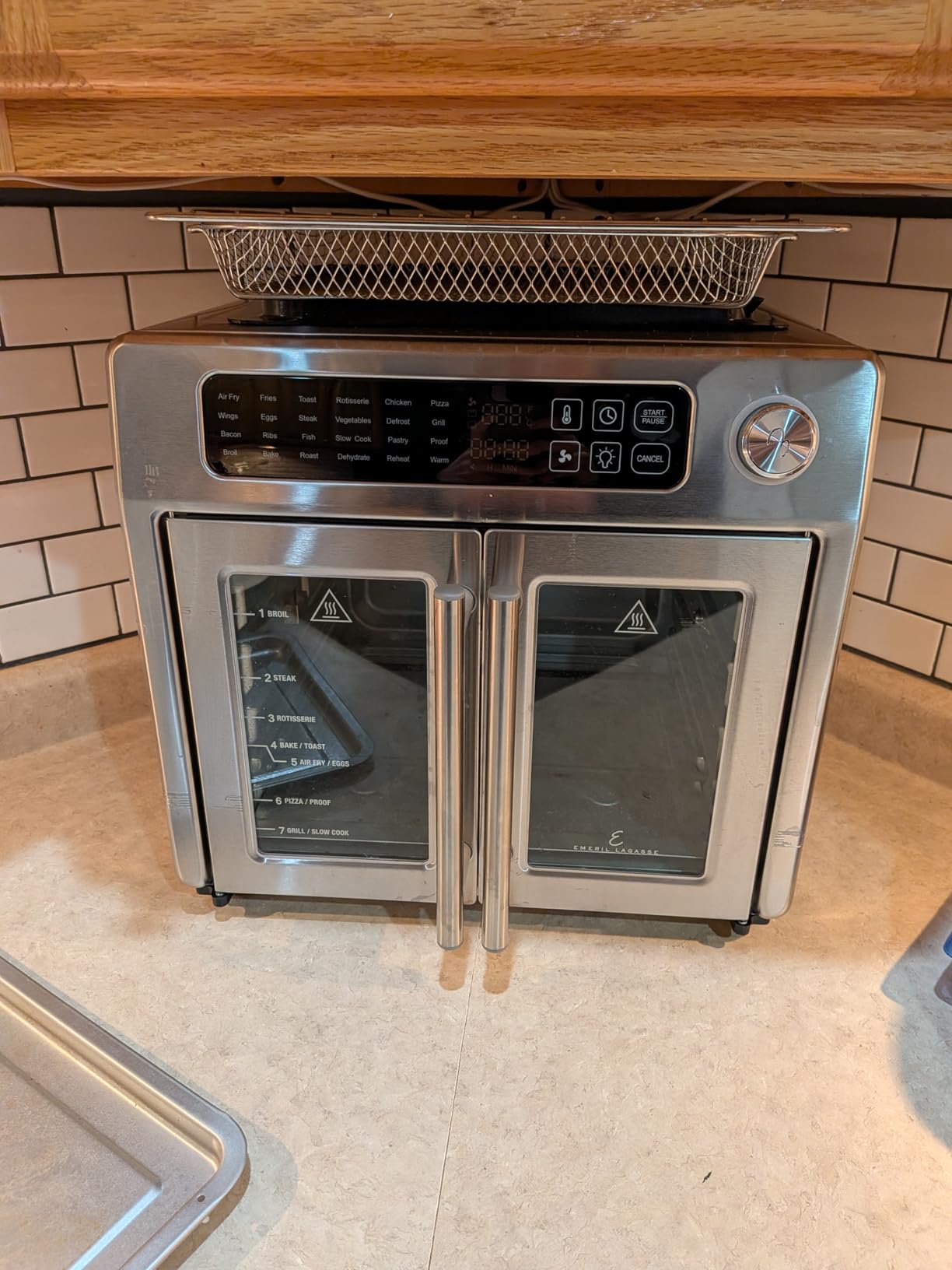 Emeril Lagasse Extra Large French Door Air Fryer Toaster Oven Combo, 24 Cooking Functions and Digital Controls, 7 Accessories Included, Stainless Steel Finish, 26QT Capacity Customer Review Emeril Lagasse Extra Large French Door Air Fryer Toaster Oven Combo, 24 Cooking Functions and Digital Controls, 7 Accessories Included, Stainless Steel Finish, 26QT Capacity - Customer Photo 1