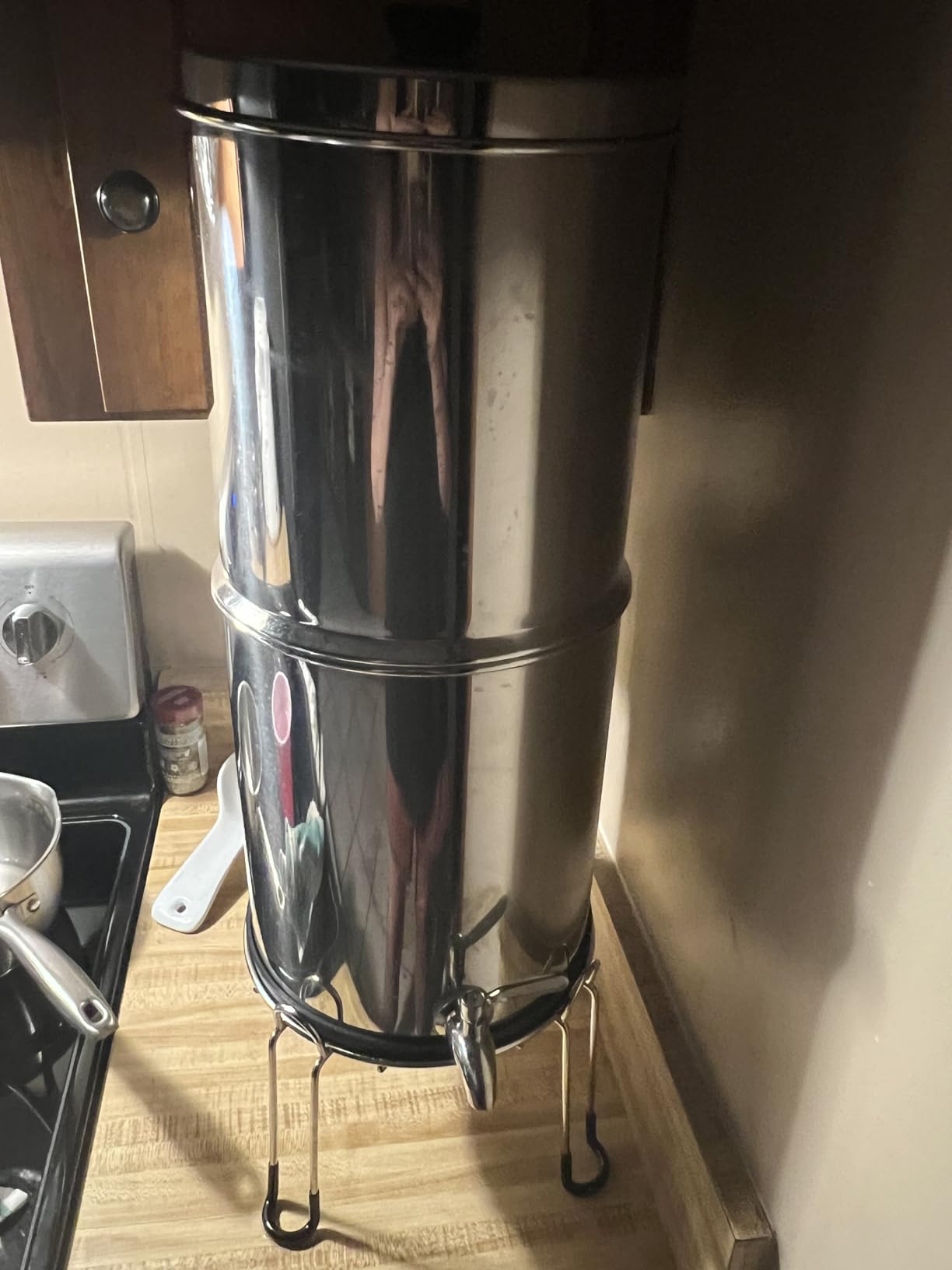 Purewell 3-Stage 0.01μm Ultra-Filtration Gravity Water Filter System, NSF/ANSI 42&372 Certification, 304 Stainless Steel Countertop System with 2 Filters and Stand, Reduce 99% Chlorine, 2.25G, PW-OB Customer Review Purewell 3-Stage 0.01μm Ultra-Filtration Gravity Water Filter System, NSF/ANSI 42&372 Certification, 304 Stainless Steel Countertop System with 2 Filters and Stand, Reduce 99% Chlorine, 2.25G, PW-OB - Customer Photo 1