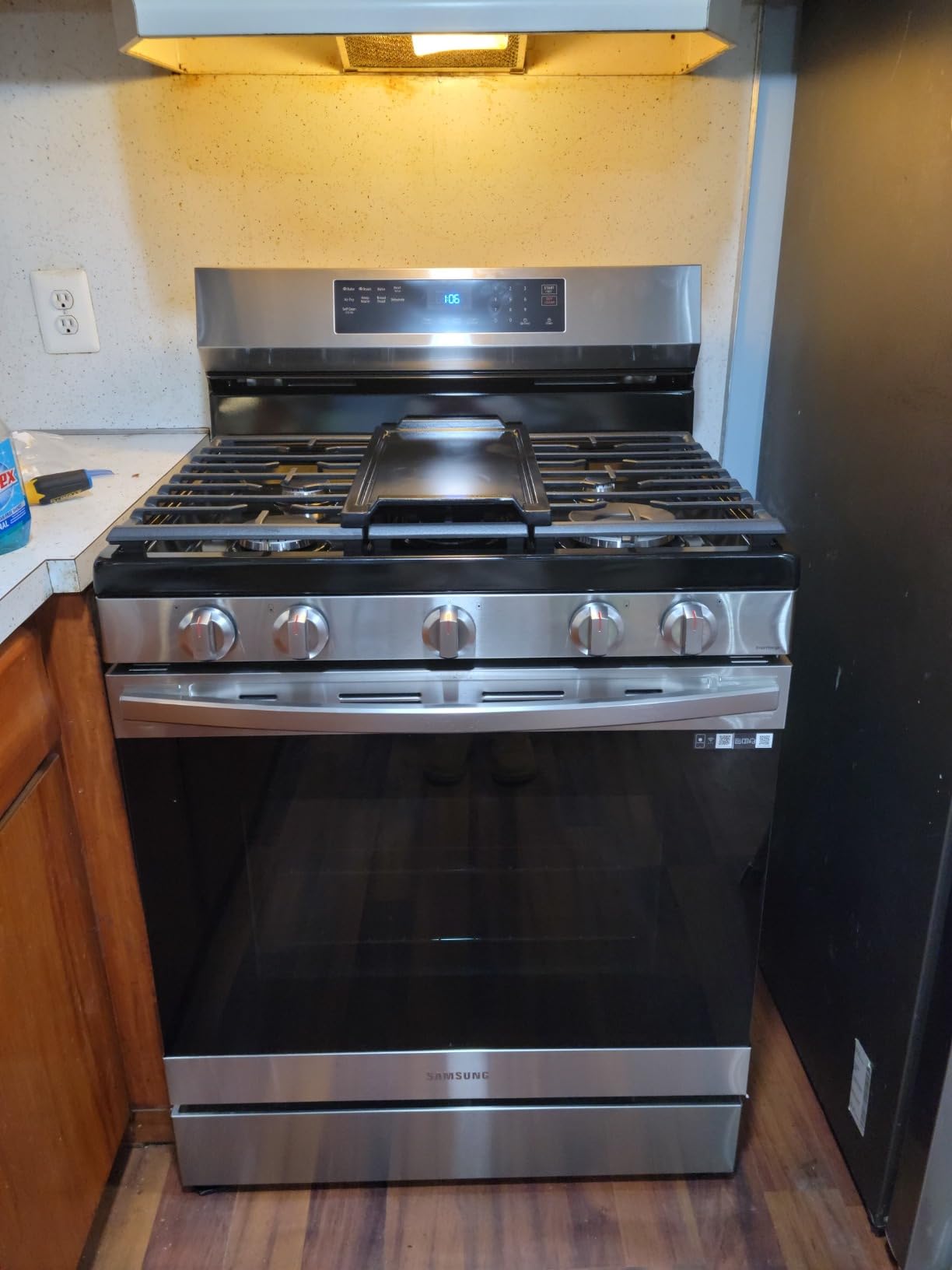 Samsung 30 in. 6 cu. ft. Stainless Steel Freestanding Gas Range with Air Fry Customer Review Samsung 30 in. 6 cu. ft. Stainless Steel Freestanding Gas Range with Air Fry - Customer Photo 1