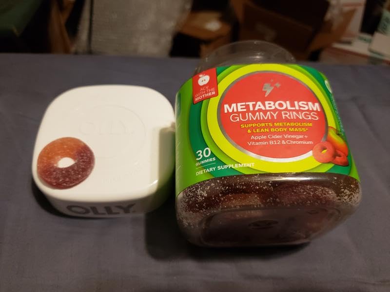 OLLY Metabolism Gummy Rings, Apple Cider Vinegar, Vitamin B12, Chromium, Energy and Digestive Health, Chewable Supplement, Apple Flavor - 30 Count customer photo 3