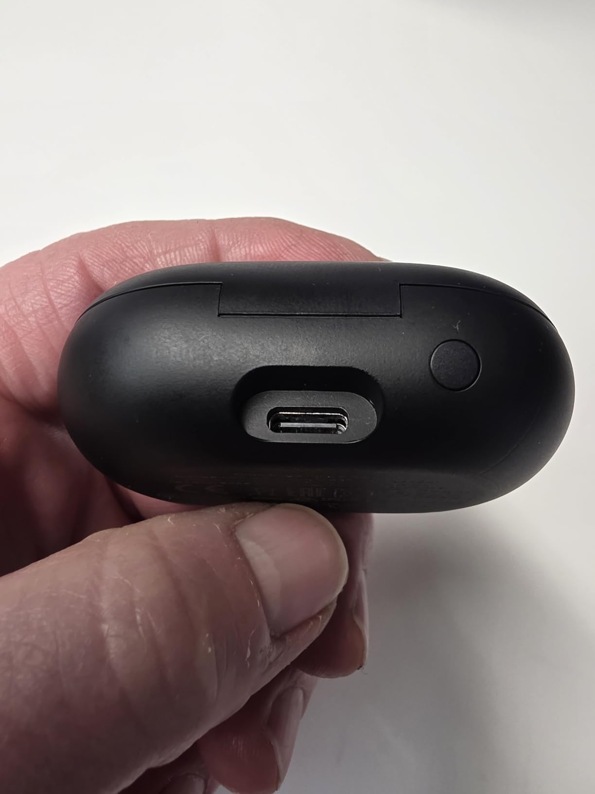 Soundcore Space A40 Adaptive Active Noise Cancelling Wireless Earbuds, Reduce Noise by Up to 98%, Ultra Long 50H Playtime, 10H Single Playtime, Hi-Res Sound, Comfortable Fit, Wireless Charge customer photo 2