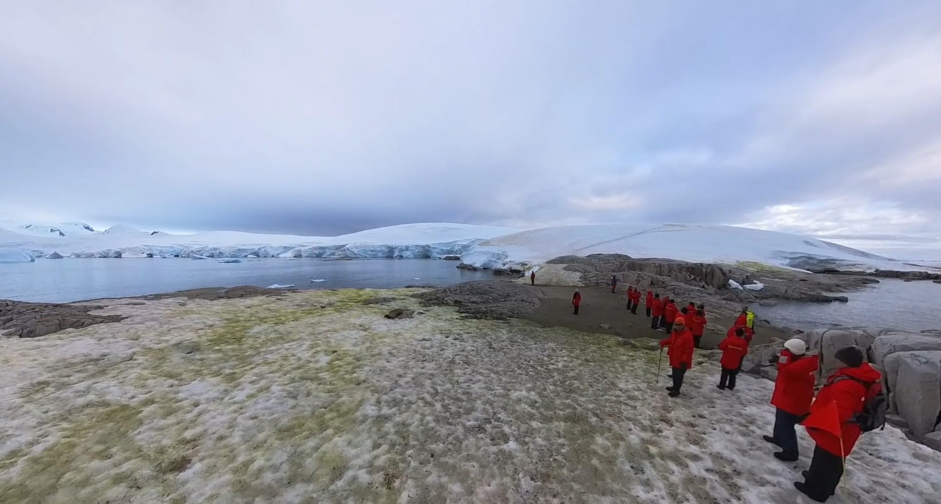 Insta360 X3 - Waterproof 360 Action Camera with 1/2