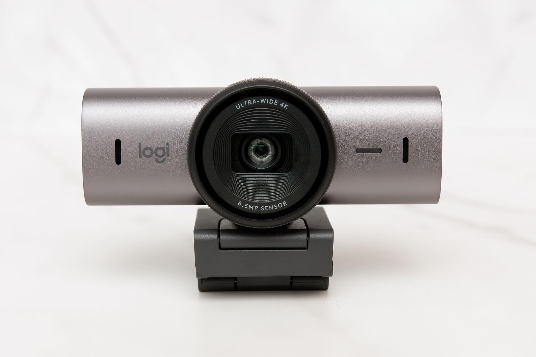 Logitech MX Brio Ultra HD 4K Collaboration, Streaming Webcam, 1080p at 60 FPS, Show Mode, Works with Microsoft Teams, Zoom, Google Meet, Nintendo Switch 2 New GameChat - Graphite customer photo 2