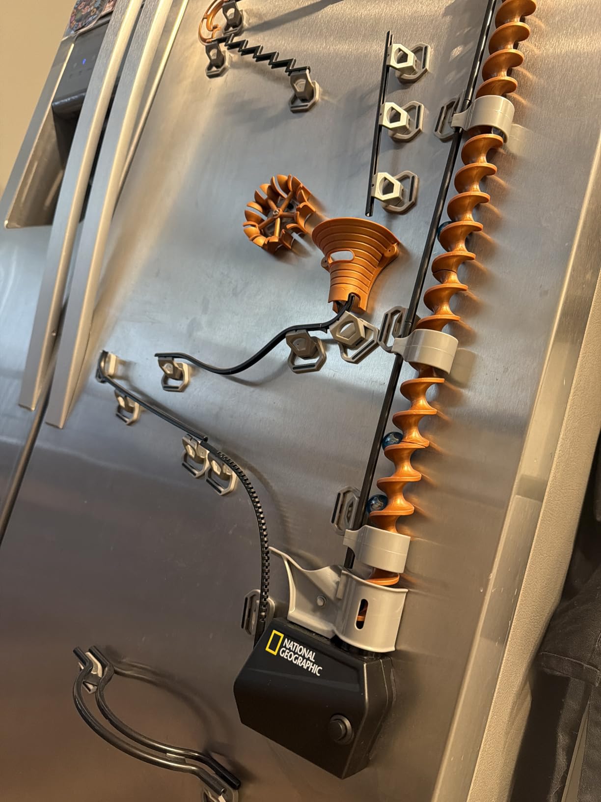 National Geographic Magnetic Marble Run - 75-Piece STEM Building Set for Kids & Adults with Magnetic Track & Trick Pieces & Marbles for Building A Marble Maze, STEM Project customer photo 1