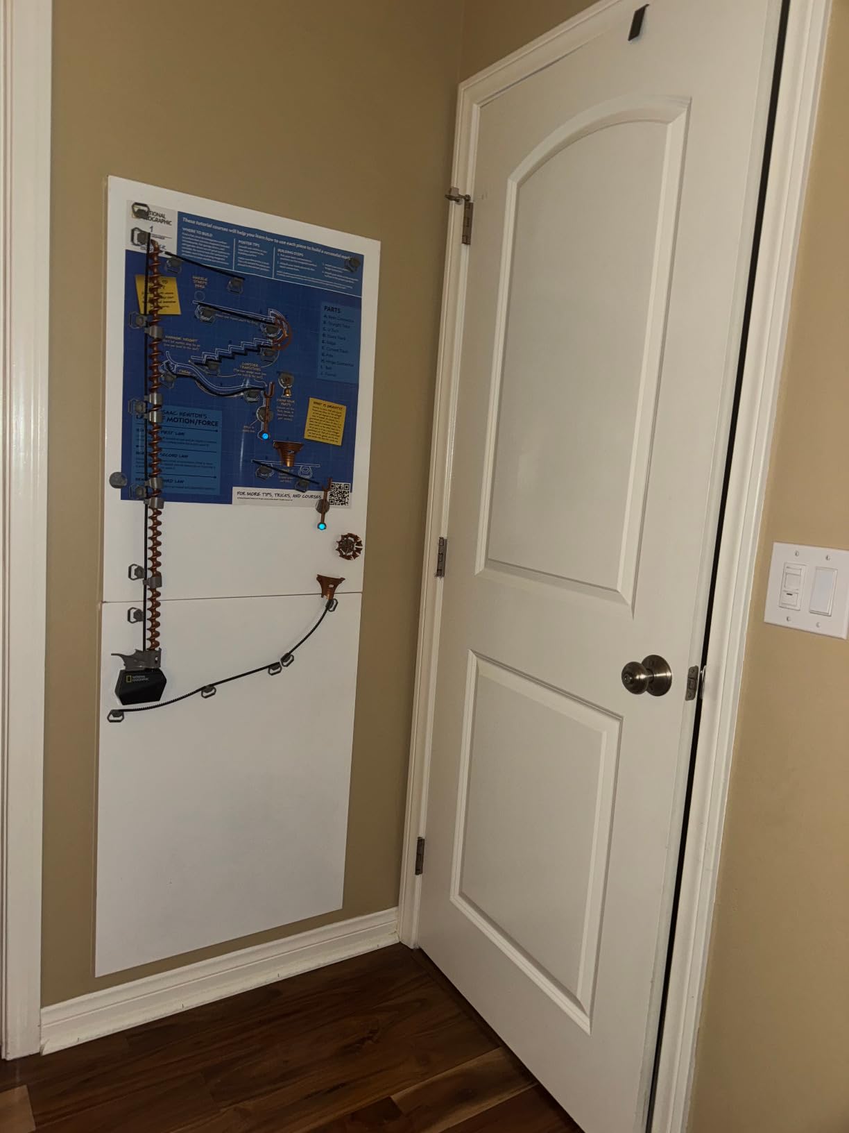 National Geographic Magnetic Marble Run - 75-Piece STEM Building Set for Kids & Adults with Magnetic Track & Trick Pieces & Marbles for Building A Marble Maze, STEM Project customer photo 2