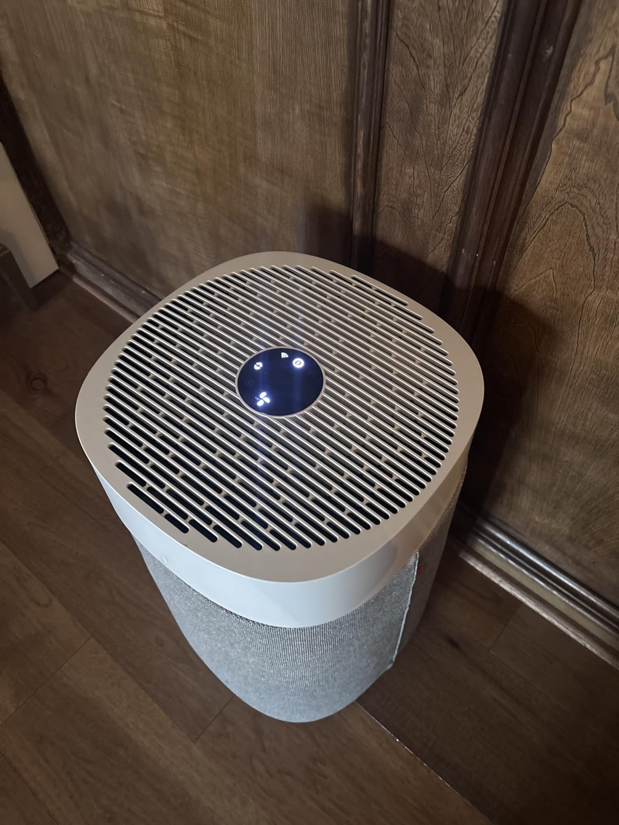 BLUEAIR Air Purifiers for Large Rooms, Cleans 3,048 Sqft In One Hour, HEPASilent Smart Air Cleaner For Home, Pets, Allergies, Virus, Dust, Mold, Smoke - Blue Pure 211i Max customer photo 2