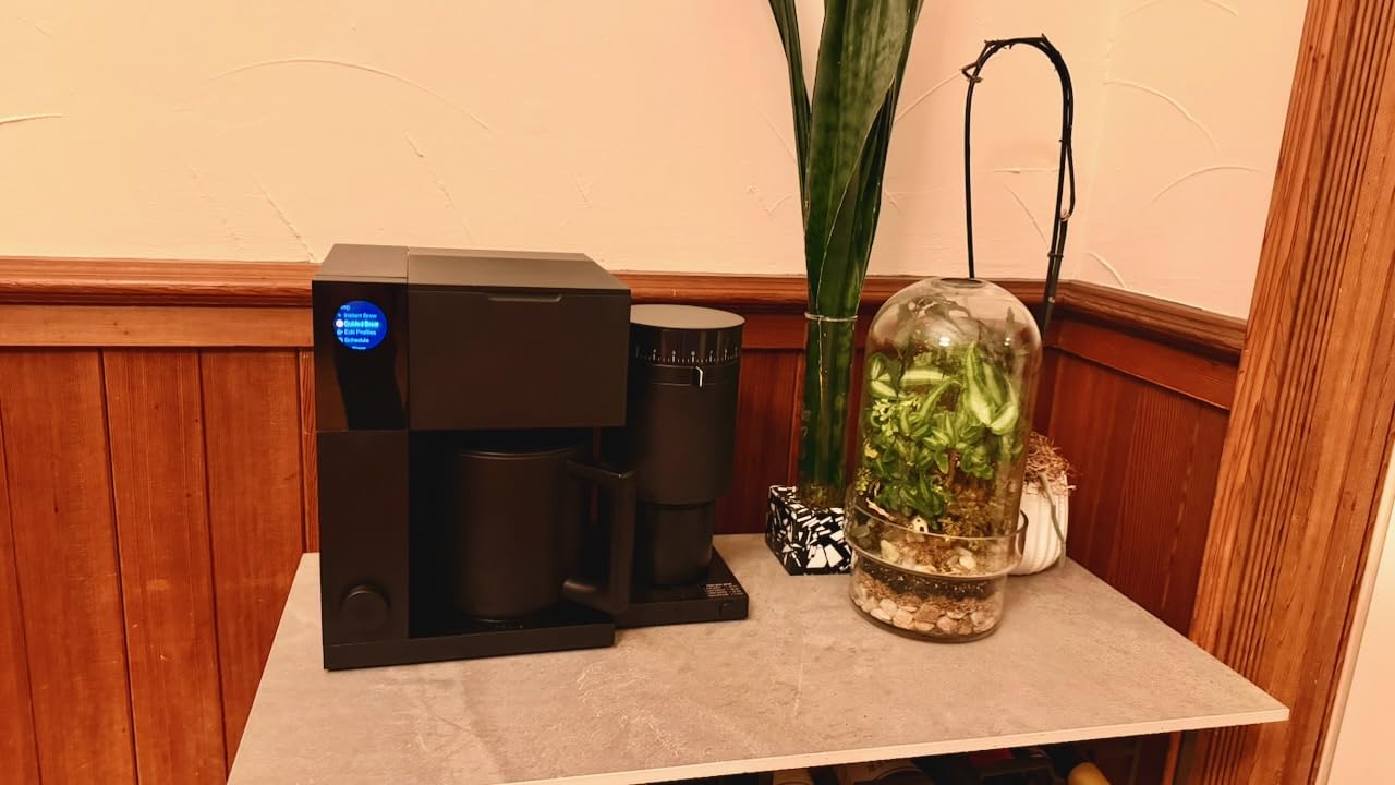 Fellow Opus Conical Burr Coffee Grinder – Electric Espresso Grinder for Home Use, 41 Adjustable Settings for Drip, French Press, Cold Brew & More, 40mm Stainless Steel Burrs, Matte Black - Customer Photo 4