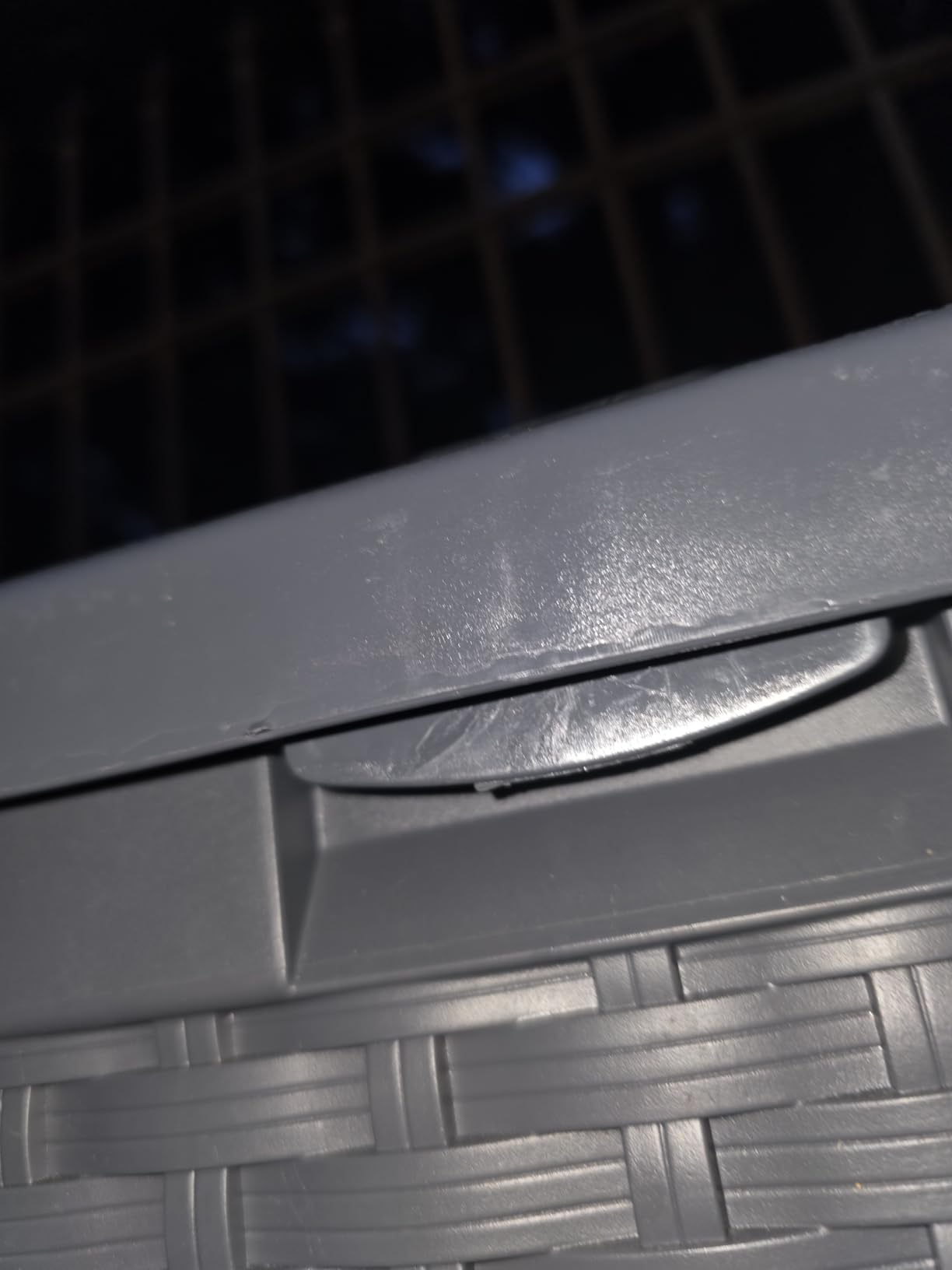 Suncast 33 Gallon Wicker-Style Hideaway Trash Can with Secure Latching Lid and Weather-Resistant Construction for Patio, Cyberspace Grey, Made in the USA - Customer Photo 5