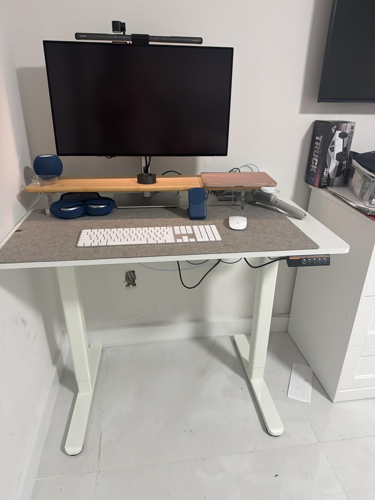 Claiks Electric Standing Desk, Adjustable Height Stand up Desk, 24x48 Inches Sit Stand Home Office Desk with Splice Board, Black Frame/Rustic Brown Top customer photo 2