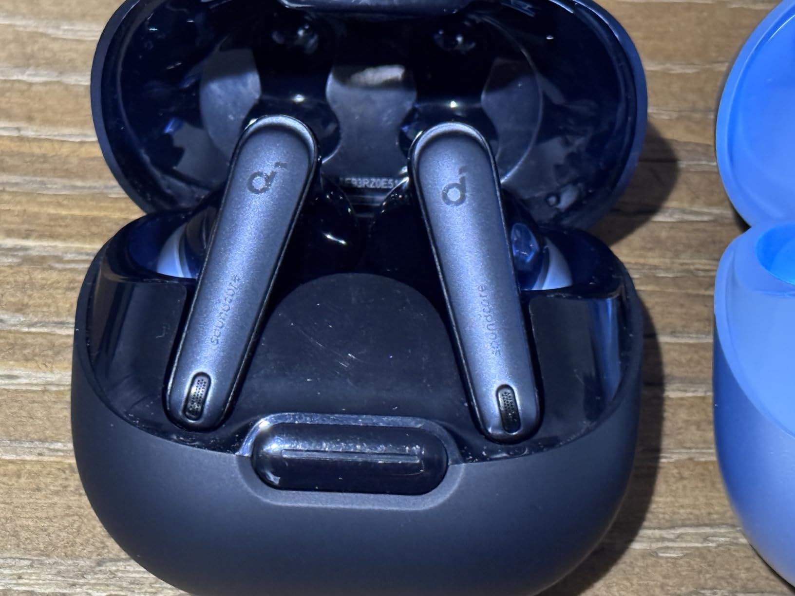 Soundcore Liberty 4 NC Wireless Earbuds, 98.5% Noise Reduction, Adaptive Noise Cancelling to Ears and Environment, Hi-Res Sound, 50H Battery, Wireless Charging, Bluetooth 5.3 customer photo 2