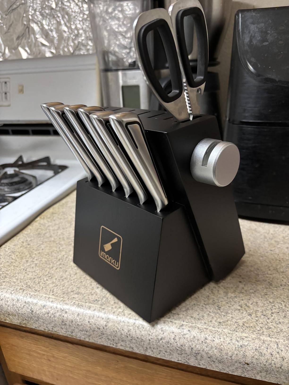 Knife Sets for Kitchen with Block imarku G14 Japanese Knife Set Stainless Steel Kitchen 14pcs, Built-in Sharpener, Sharp Knives with Non-slip Ergonomic Handle - Dishwasher Safe, Home Essential Gifts Customer Review Knife Sets for Kitchen with Block imarku G14 Japanese Knife Set Stainless Steel Kitchen 14pcs, Built-in Sharpener, Sharp Knives with Non-slip Ergonomic Handle - Dishwasher Safe, Home Essential Gifts - Customer Photo 4