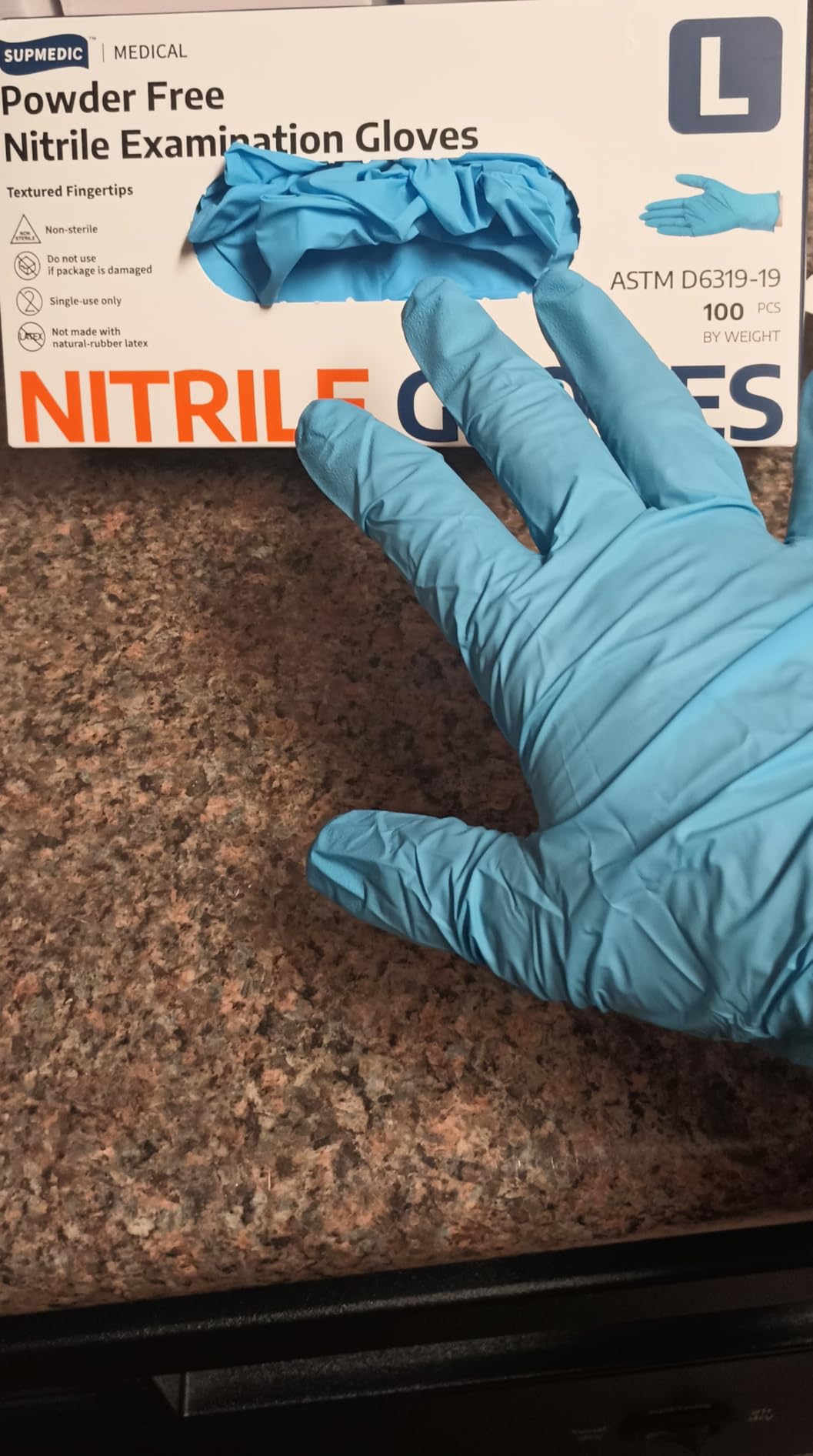 Medical Soft Max™ Nitrile Exam Gloves, 100 Count Latex-Free Powder-Free Non-Sterile Food Safe Disposable Glove, Blue - Customer Photo 2