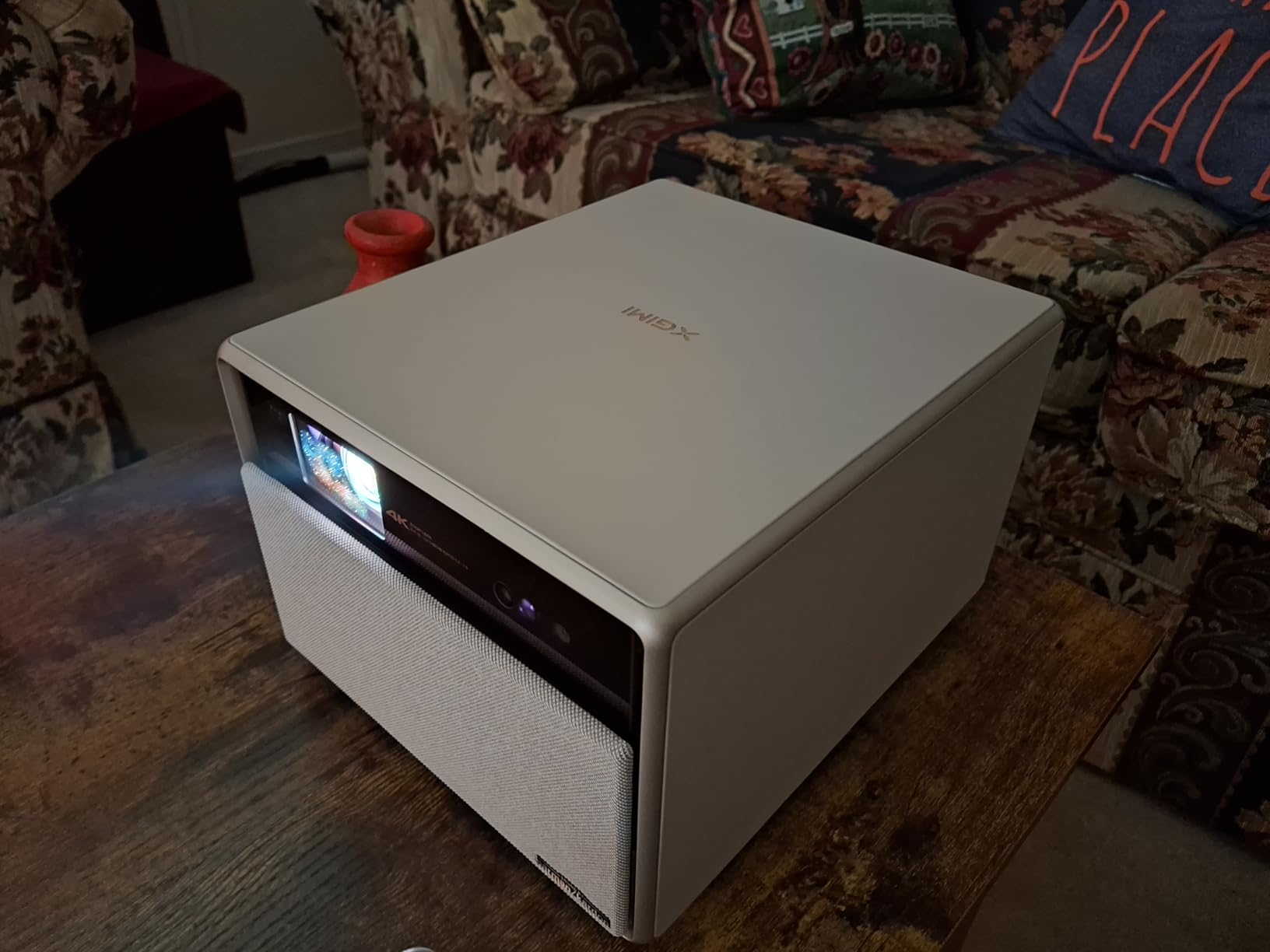 XGIMI HORIZON Ultra 4K Projector, Dolby Vision, 2300 ISO Lumens, 2 x 12W Harman Kardon Speakers, Home Theater Projector with WiFi and Bluetooth, Dual Light, Active 3D, 200