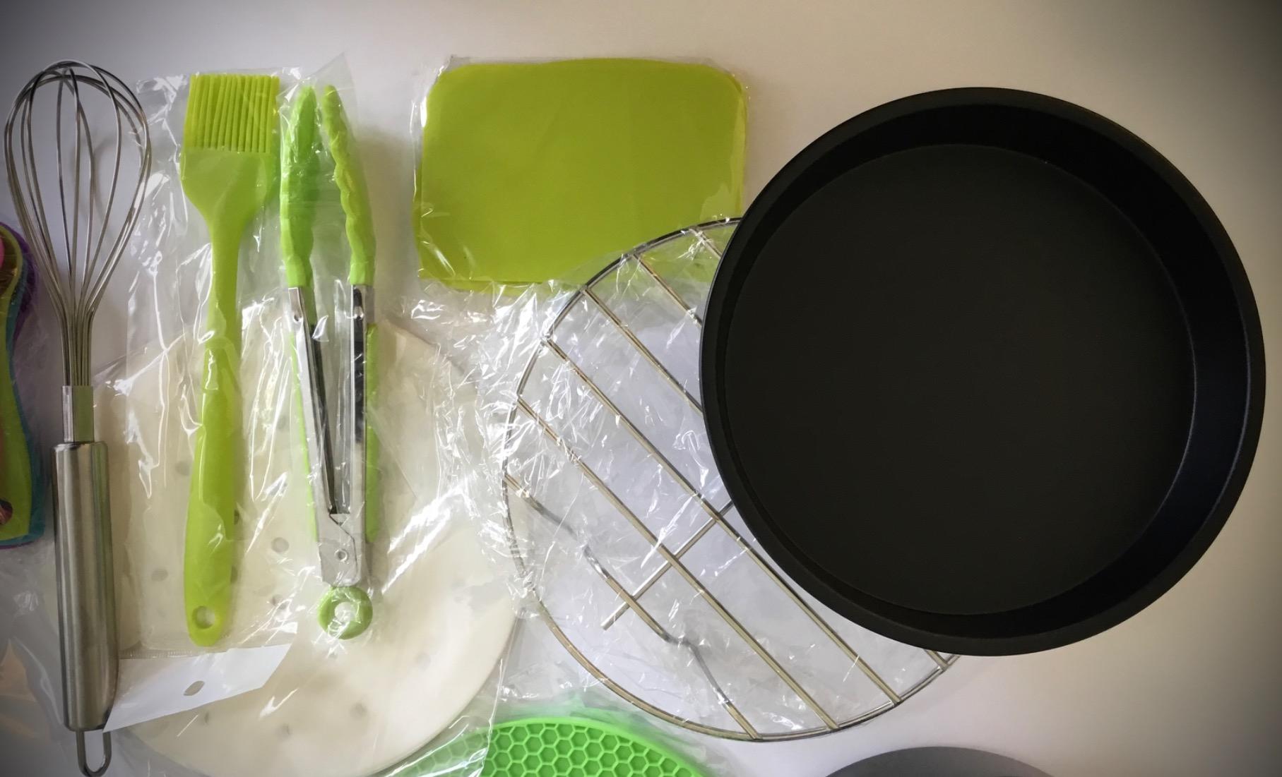 Air Fryer Accessories,7 inch Cake Barrel,Pizza Pan,50 Pcs Baking Paper and Silicone Brush for Ninja Gowise Cosori Phillips Cozyna Gourmia Zeny - Customer Photo 2