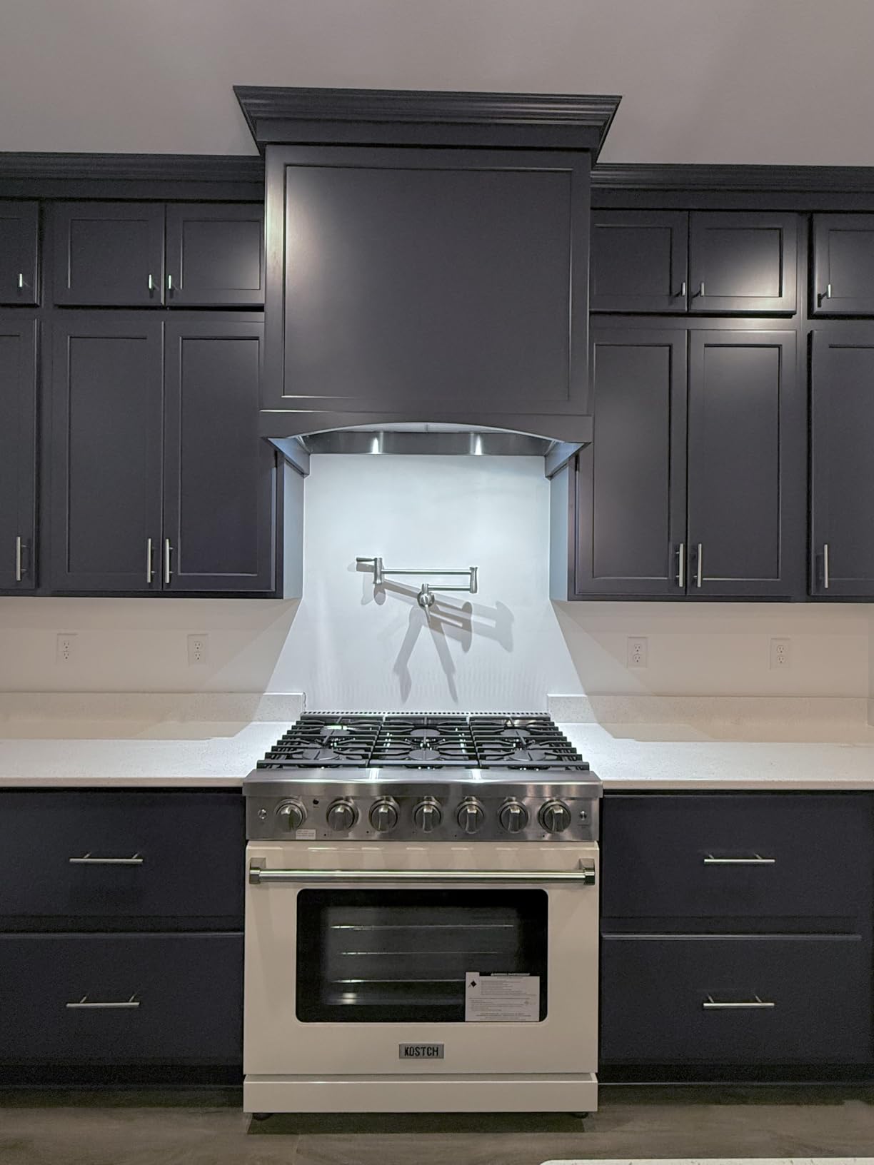 KOSTCH 36 inch Professional Freestanding Pro-Style Natural Gas Range or Liquid Propane Gas Range with 6 Burners, 6.0 cu.ft. Oven Capacity, in Stainless Steel - KOS-36RG03M (Stainless Steel) Customer Review KOSTCH 36 inch Professional Freestanding Pro-Style Natural Gas Range or Liquid Propane Gas Range with 6 Burners, 6.0 cu.ft. Oven Capacity, in Stainless Steel - KOS-36RG03M (Stainless Steel) - Customer Photo 2