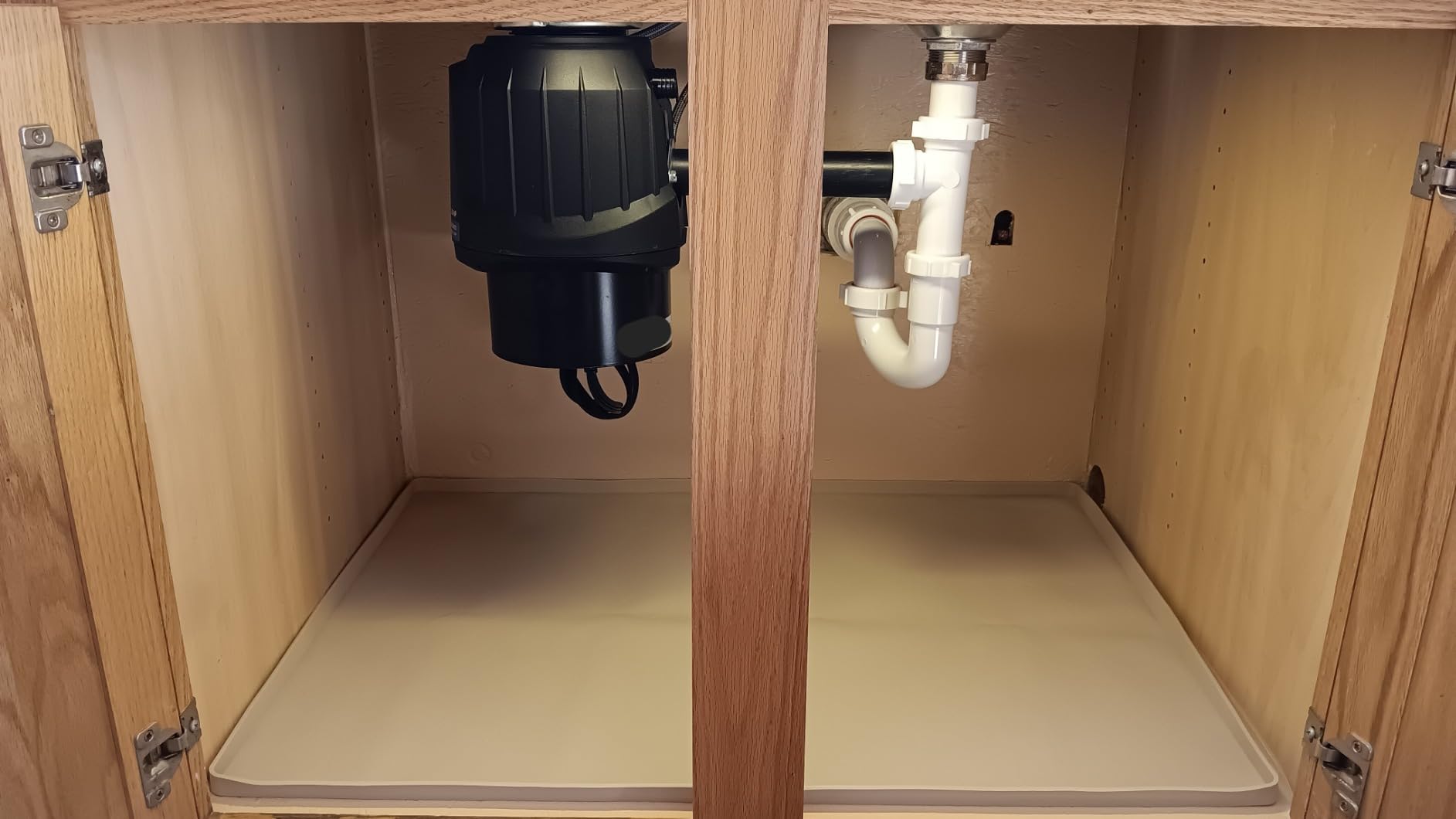 InSinkErator Power 1HP, 1 HP Garbage Disposal, Power Series EZ Connect Continuous Feed Food Waste Disposer, Black - Customer Photo 2