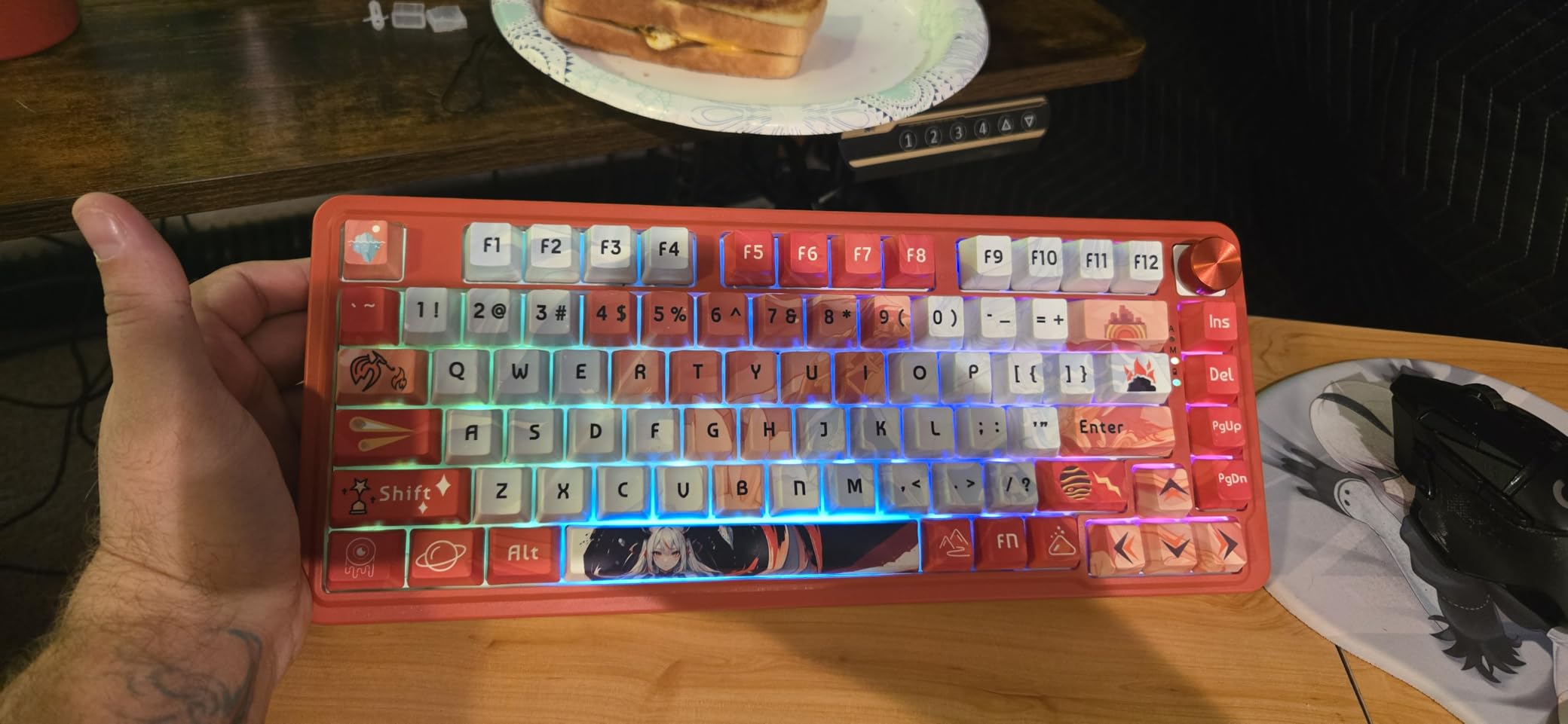 Redragon K673 PRO 75% Wireless Gasket RGB Gaming Keyboard, 3-Modes 81 Keys Compact Mechanical Keyboard Hot-Swap Socket, Dedicated Knob Control and Sound Absorbing Pads, Linear Red Switch customer photo 2