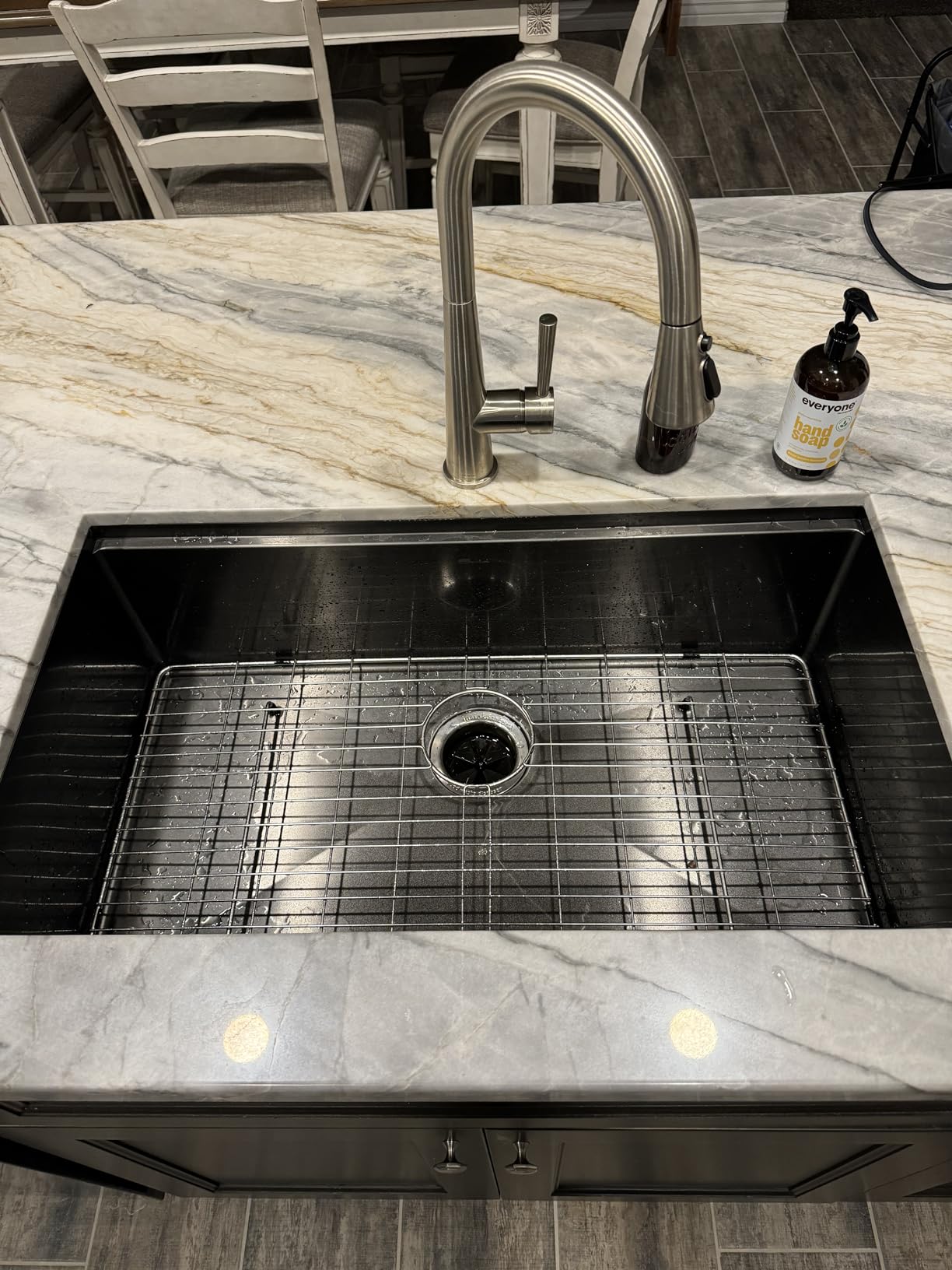 Sarlai 36 Inch Undermount Kitchen Sink Workstation Single Bowl 16 Gauge Stainless Steel Under Counter Kitchen Sinks Large Basin with Round Corners 36x19x10 In - Customer Photo 3
