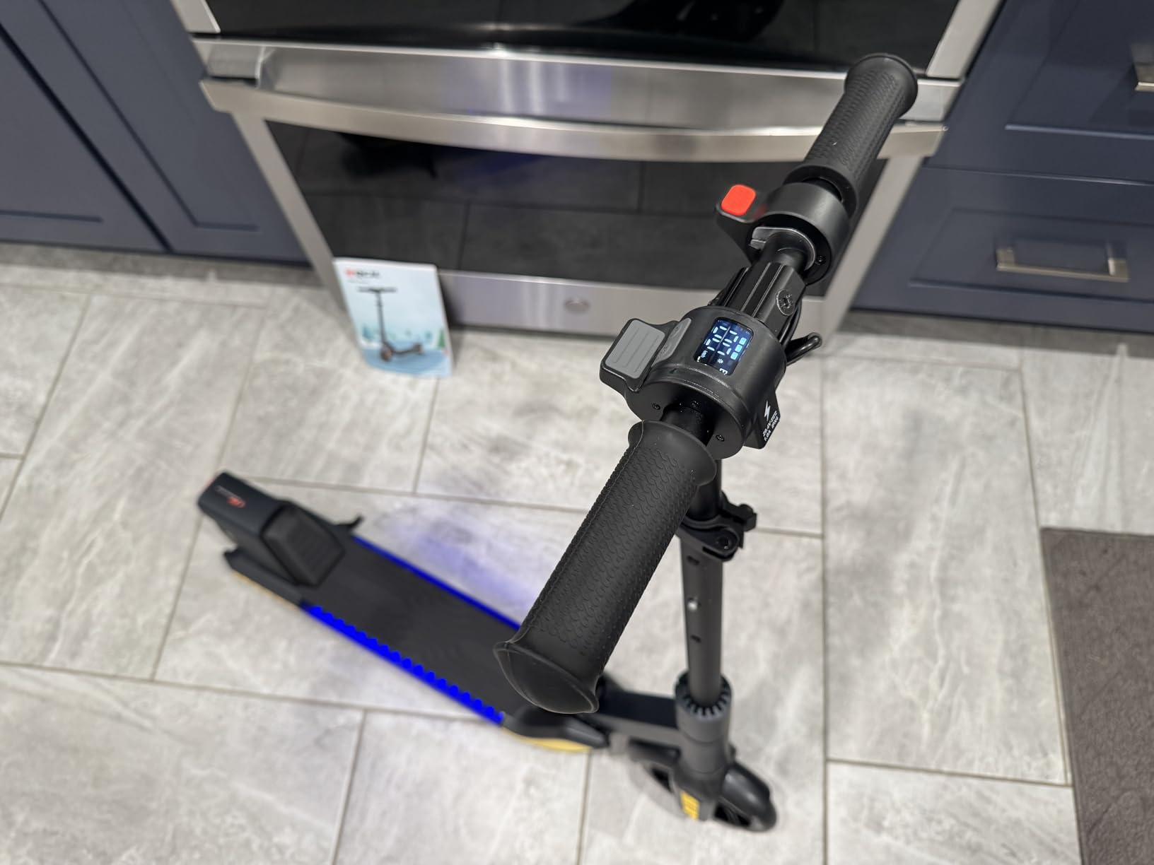 FanttikRide C9 Pro Kids Electric Scooter Ages 8-12, Colorful Rainbow Lights, E-Scooter for Kids 3.9-5.2 ft, 132 lbs customer photo 2