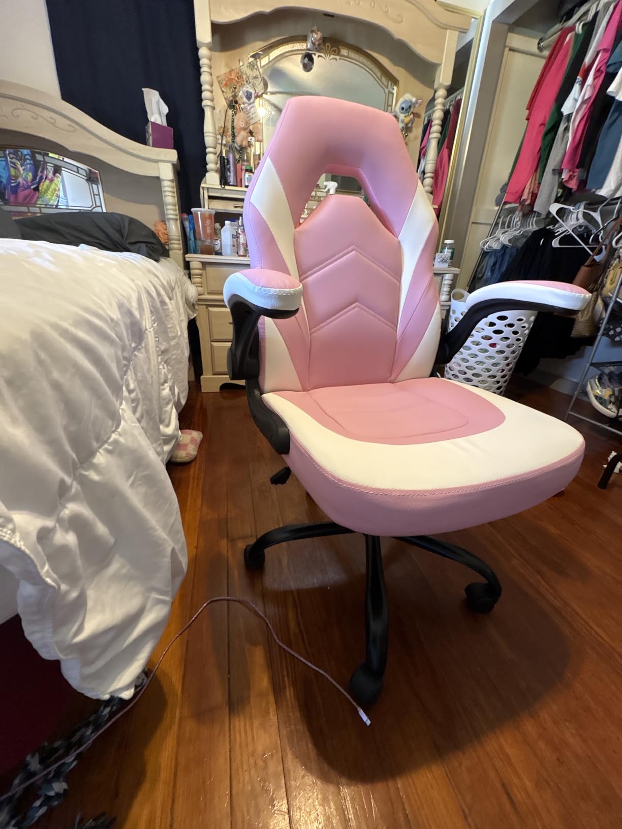 Sweetcrispy Computer Gaming Desk Chair - Ergonomic PU Leather with Comfy Lumbar Support, Height Adjustable Rolling Desk with Flip-up Armrests, for Home and Office customer photo 1