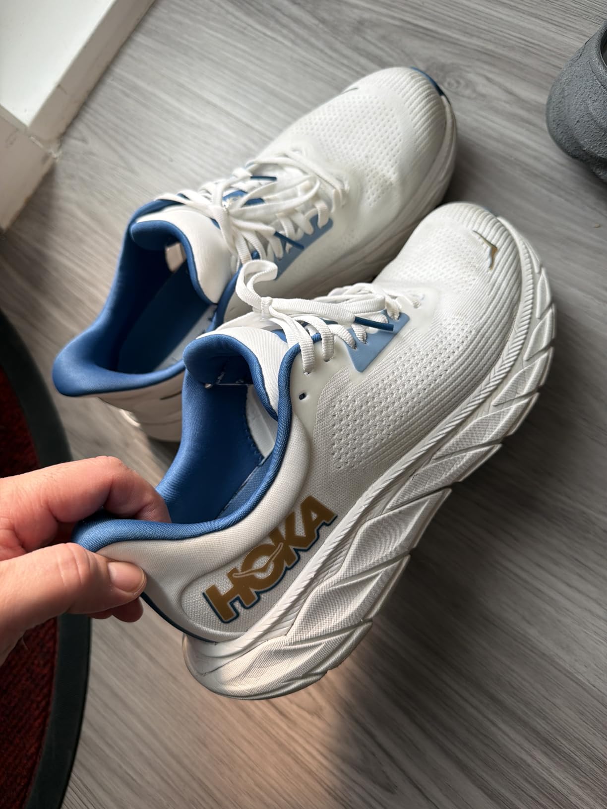 Men's Arahi 7 customer photo 2