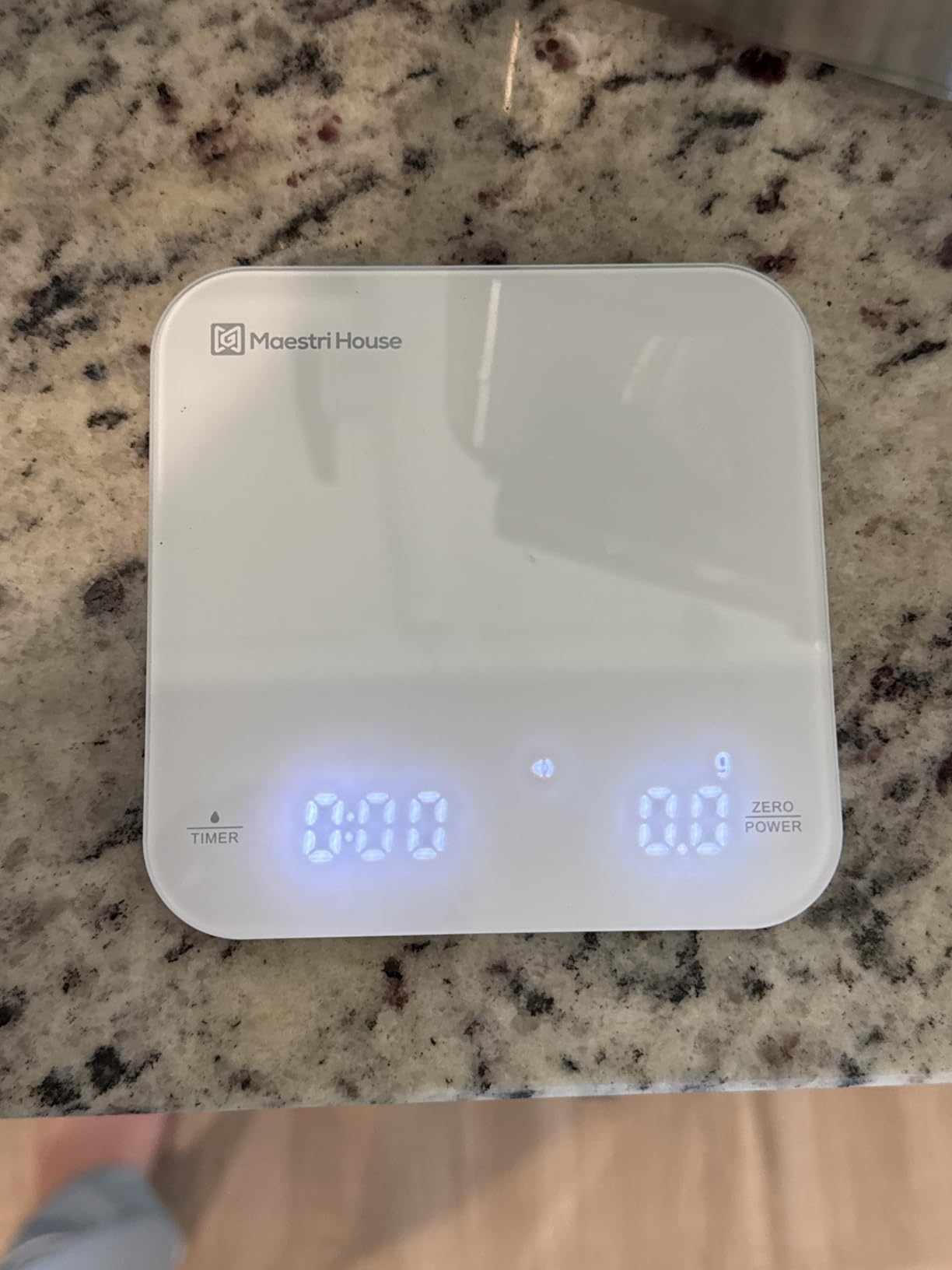 Maestri House Mini Coffee Scale with Timer, USB-C Rechargeable Espresso Scale, 2kg/0.1g Accurate Scale for Espresso and Pour-Over Coffee, Portable Digital Kitchen Scale with Auto Timer (Black&Silver) - Customer Photo 1