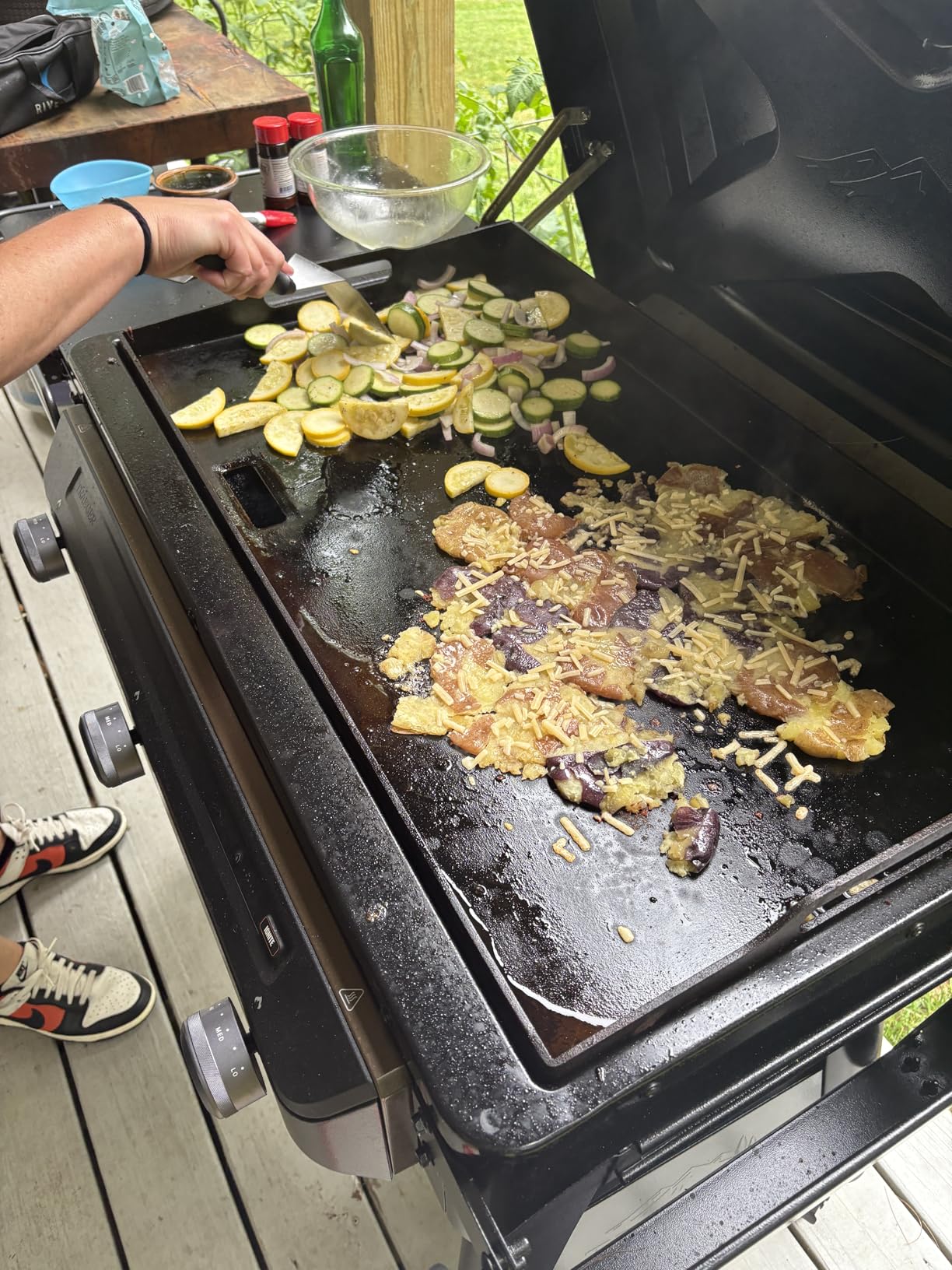 Traeger Grills Flatrock, 33 Inch Flat Top Griddle, Outdoor Gas Grill with 3-Zone TruZone Cooking, Even Heat, Fuel Sensor, and EZ-Clean Grease Management, Premium Propane Griddle for Outdoor Cooking - Customer Photo 1