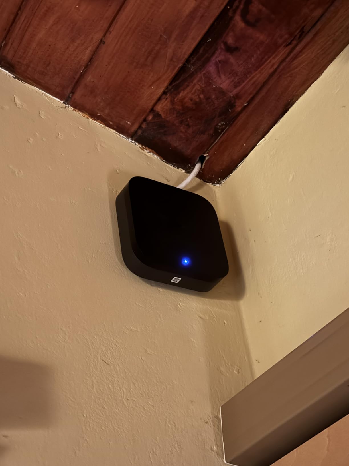 Aqara Smart Home Hub M3 for Advanced Automation, Matter Controller, Thread Border Router, Features Zigbee, Bluetooth, Wi-Fi, PoE, IR, Supports Alexa, Apple HomeKit, SmartThings, Home Assistant, IFTTT customer photo 2