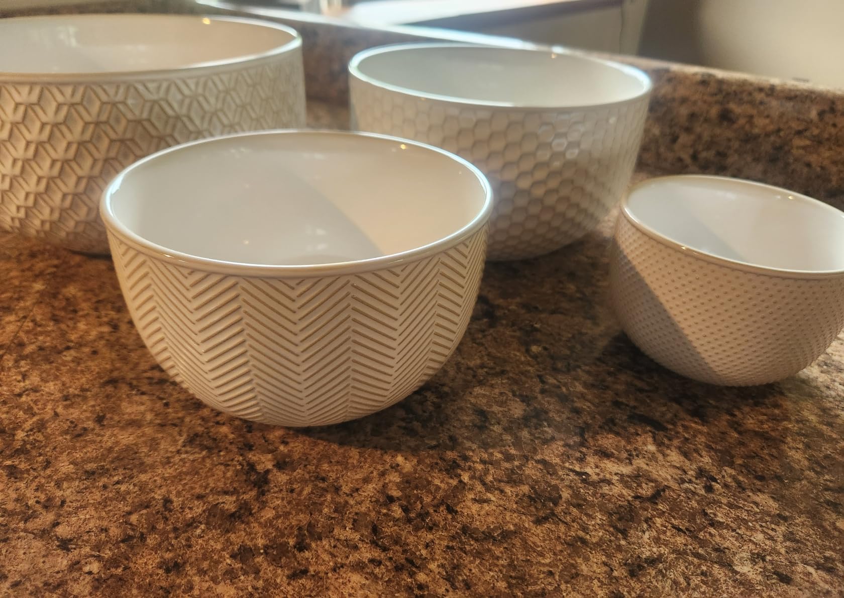 KooK Ceramic Mixing Bowls, Nesting Set of 4, Embossed Kitchen Dishware, Prep, Serving, Gift, Microwave and Dishwasher Safe, 20/44/98/145 oz, Narbonne Collection (Ivory) - Customer Photo 3