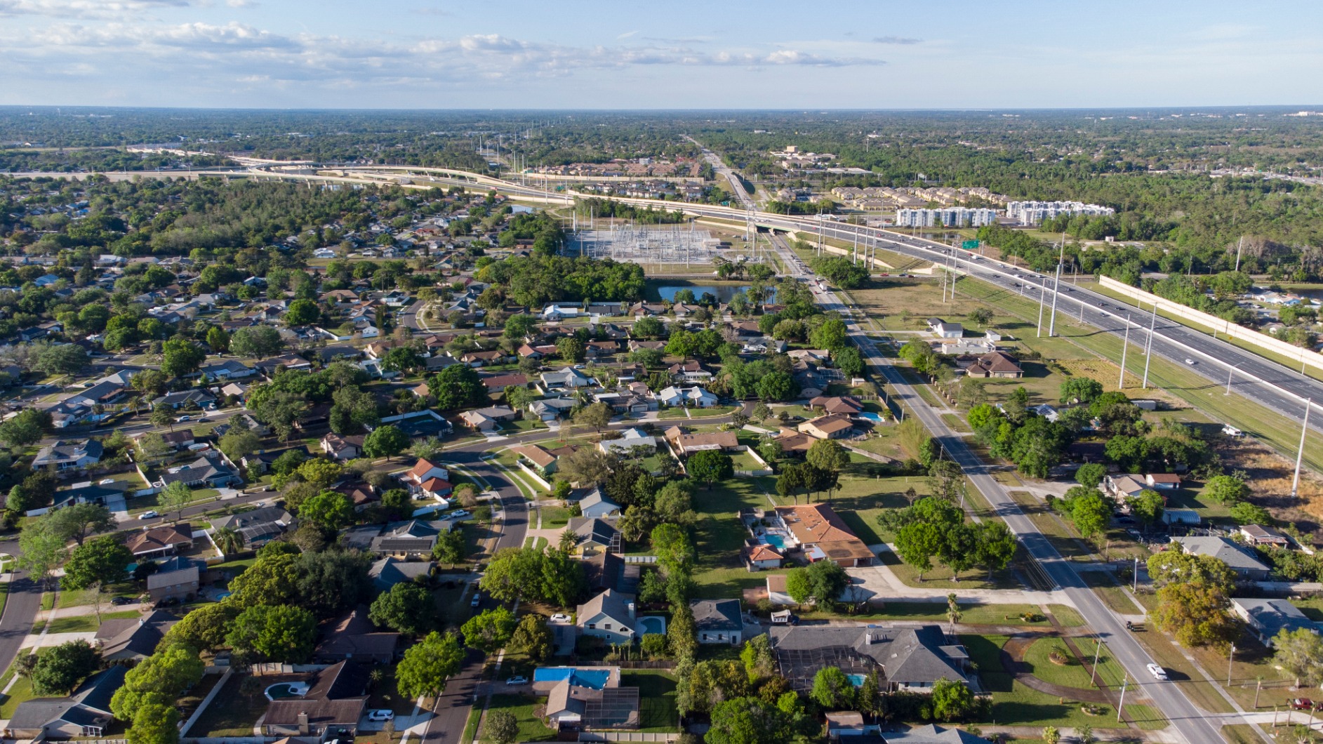 DJI Mini 4K, Drone with 4K UHD Camera for Adults, Under 249 g, 3-Axis Gimbal Stabilization, 10km Video Transmission, Auto Return, Wind Resistance, 1 Battery for 31-Min Max Flight Time, Intelligent customer photo 1