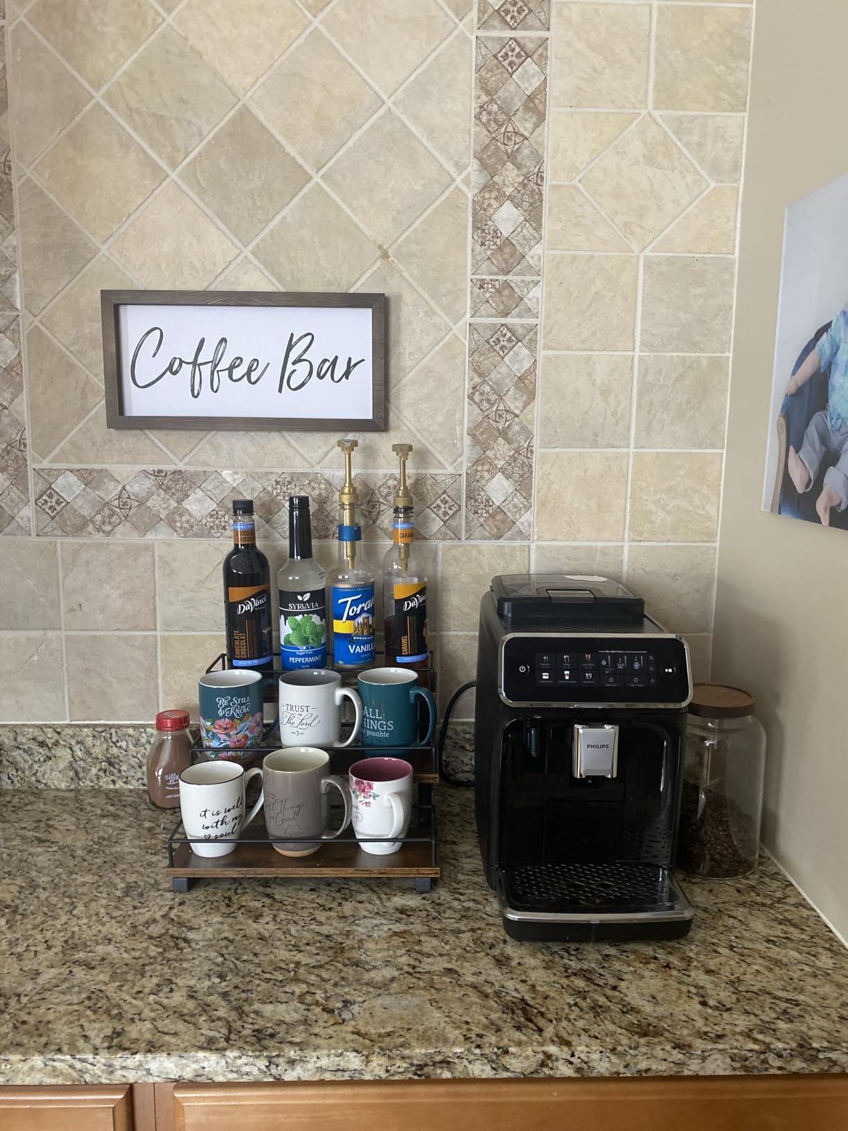 Philips 3300 Series Fully Automatic Espresso Machine with LatteGo Milk System and integrated grinder, 6 Hot & Iced Coffee Pre-Sets, 40% Quieter SilentBrew, 15-Bar Pressure, Glossy Black (EP3341/50) - Customer Photo 1