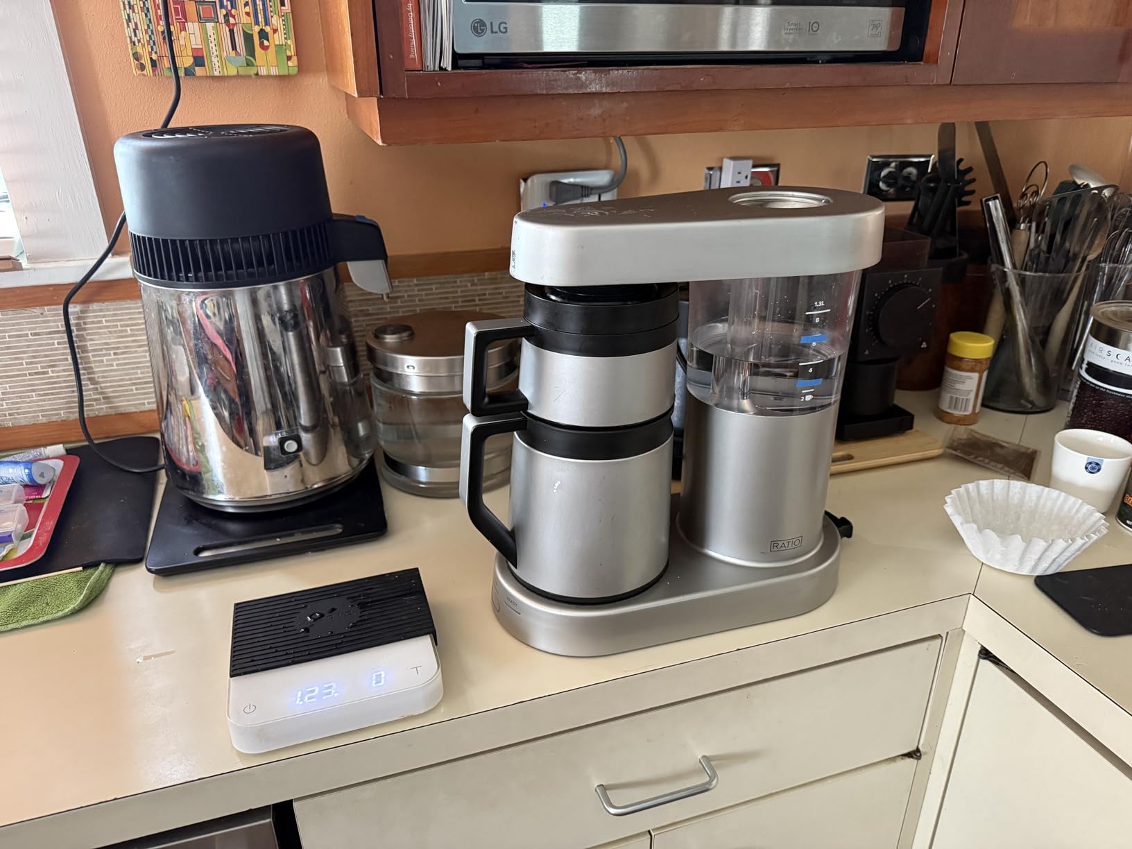 Ratio Six Series 2 Coffee Machine - Automatic Drip Coffee Maker - 1.25L/40oz - Brews 2-8 Cups - Matte Black - Customer Photo 5