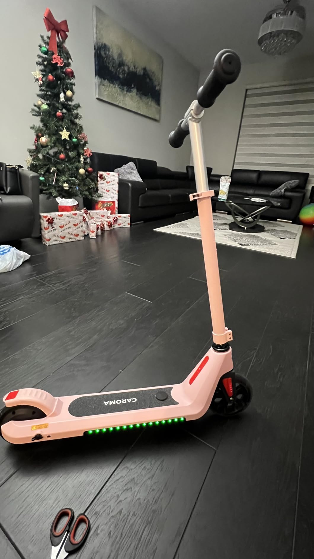 Caroma Electric Scooter for Kids Ages 6-14, 250W/180W/150W Motor & 15 Mph, 85 Mins Ride Time, Adjustable Height & Speed, LED Display customer photo 1