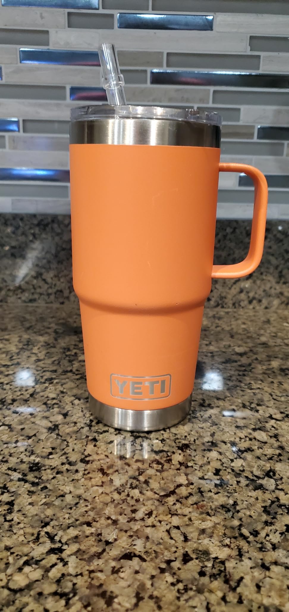 YETI Rambler 42 oz Tumbler with Handle and Straw Lid - Travel Mug Water Tumbler Vacuum Insulated Cup - Customer Photo 2
