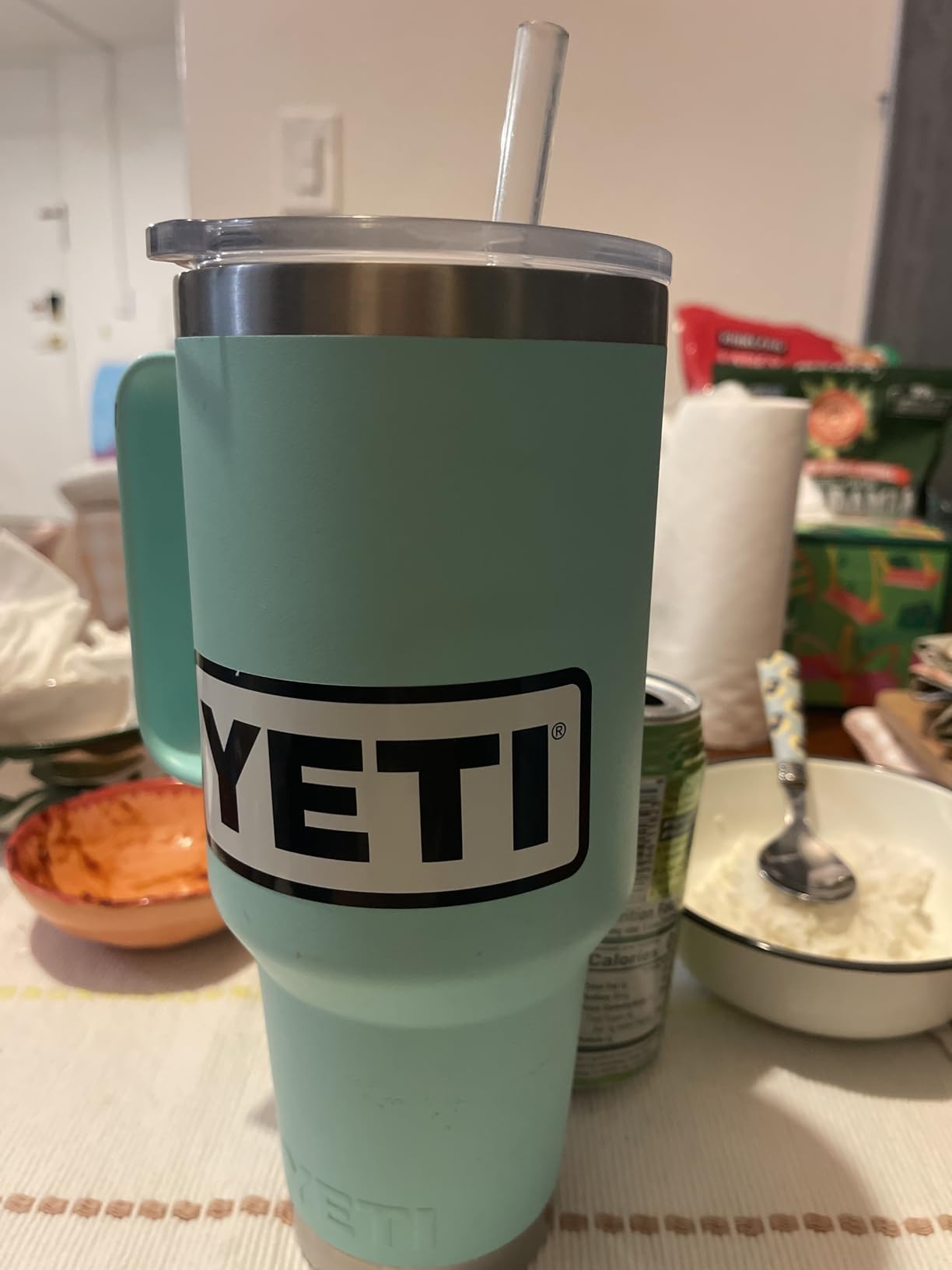 YETI Rambler 42 oz Tumbler with Handle and Straw Lid - Travel Mug Water Tumbler Vacuum Insulated Cup - Customer Photo 4