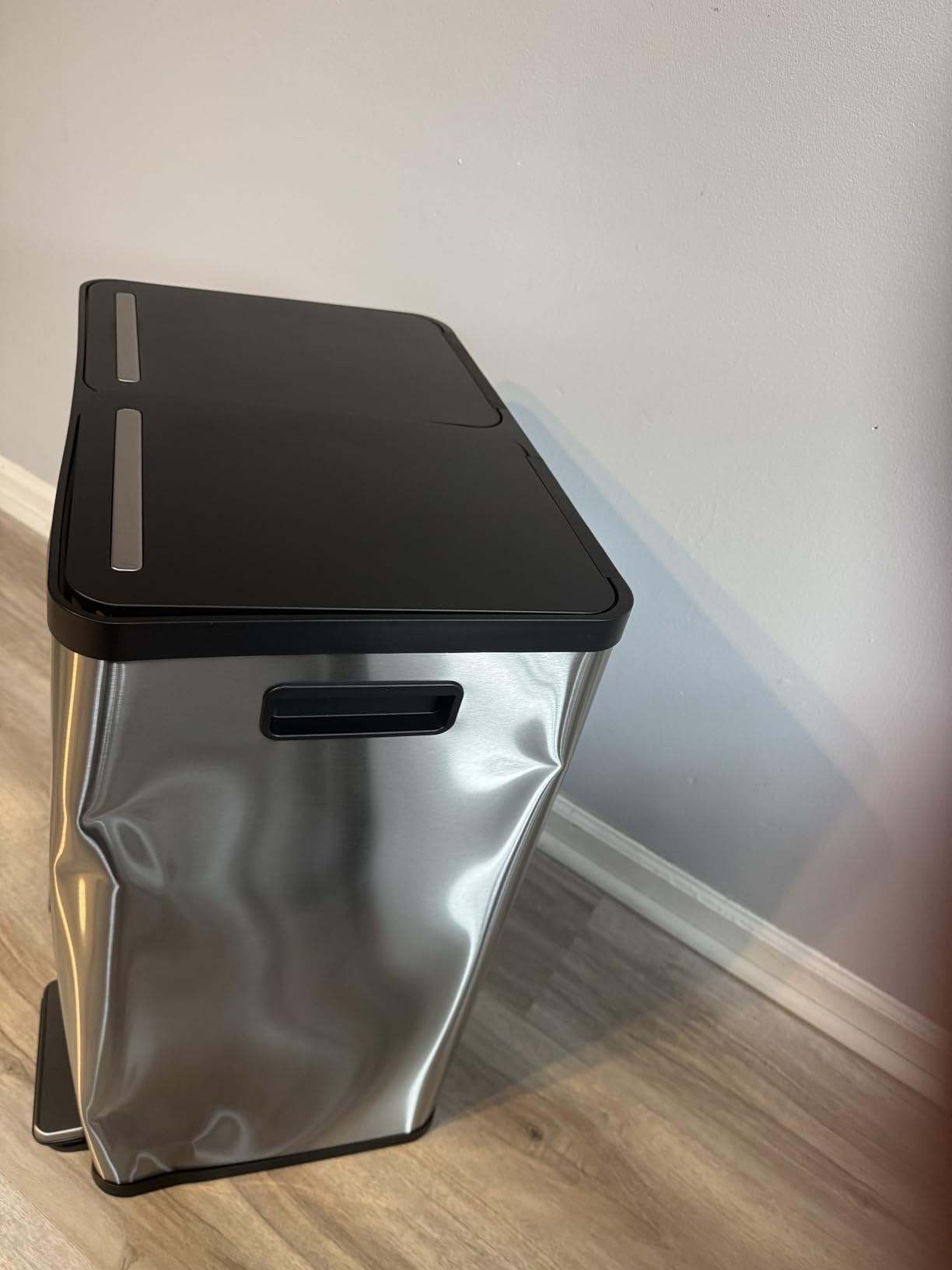 iTouchless 16 Gallon / 60L Dual Kitchen Trash Can & Recycle Bin, 2x8 Gal Removable Buckets, Soft-Close Stainless Steel Step Pedal, Fingerprint-Resistant, AbsorbX Odor Filter - Brushed Silver - Customer Photo 2