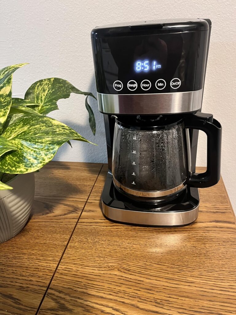 Amazon Basics Programmable 12 Cup Drip Coffee Maker, Coffee Machine with Glass Coffee Pot (1.9 Qt), Auto Shut-off, Touch Screen, Auto Pause, Removable Filter Basket, Black & Silver Customer Review Best Budget Friendly Coffee Maker